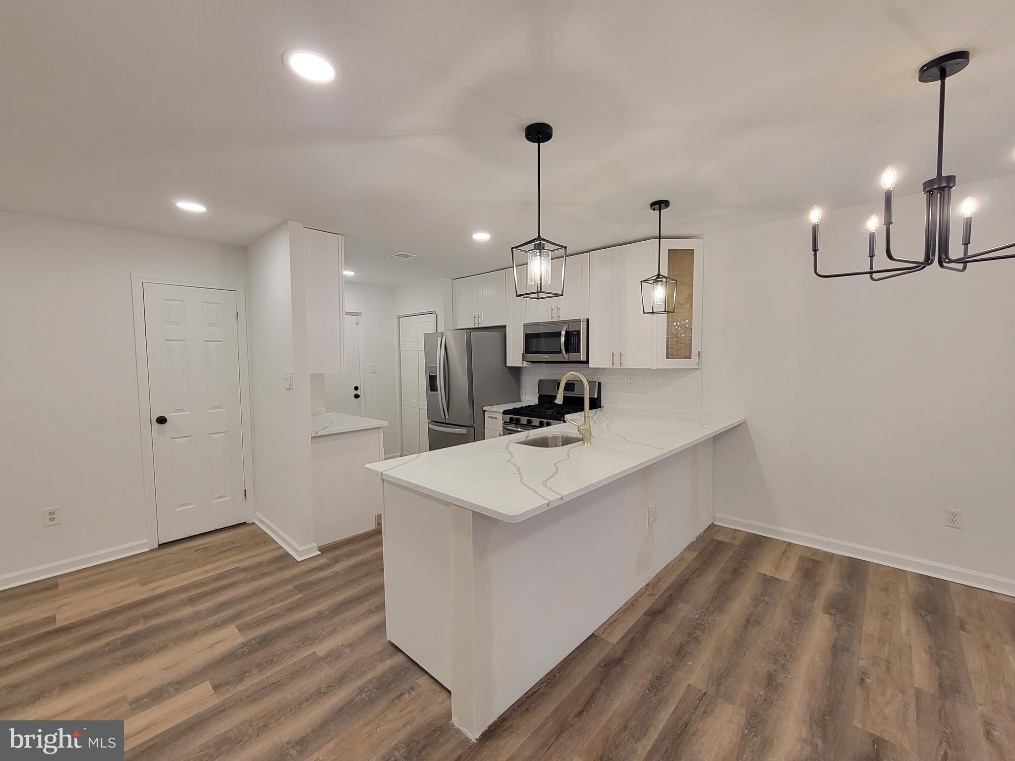 GRADUATE HOSPITAL - Residential