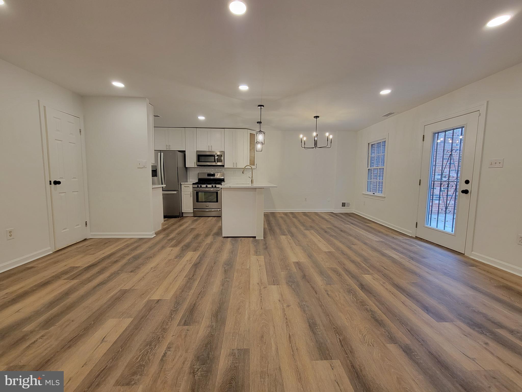 GRADUATE HOSPITAL - Residential