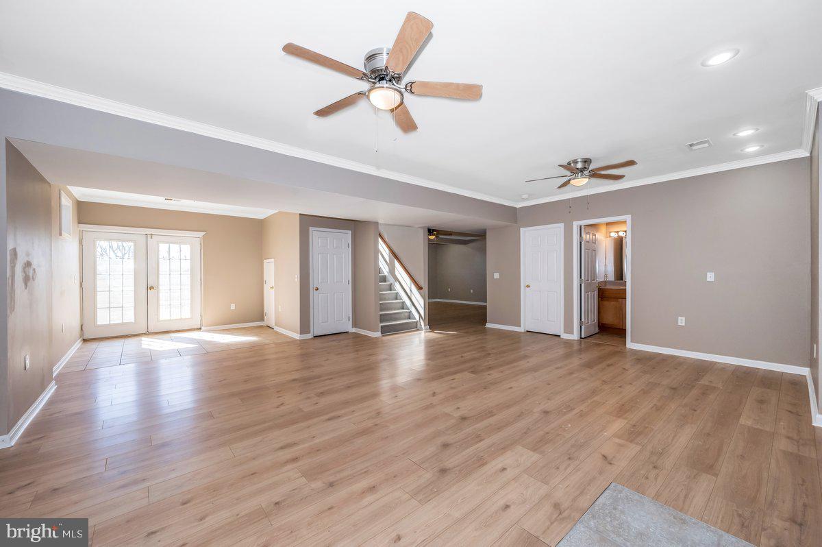 SUMMIT VIEW ESTATES - Residential