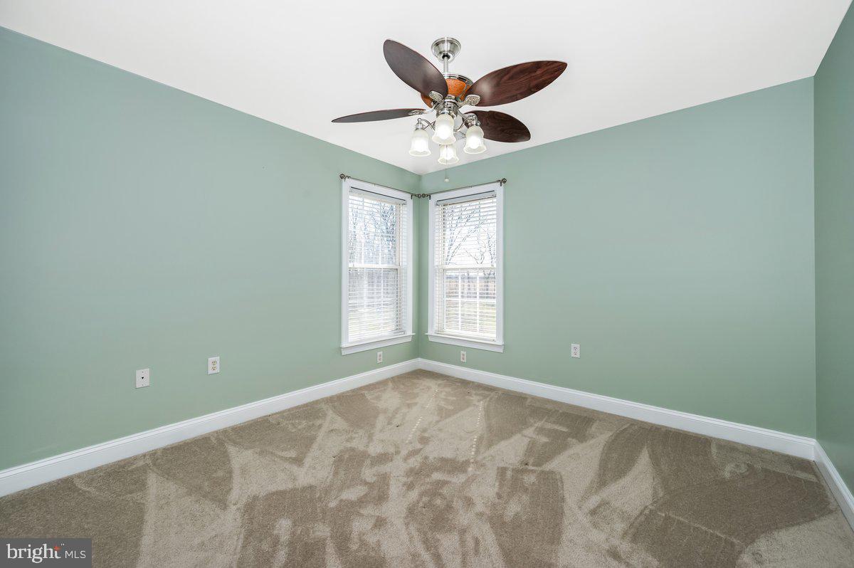 SUMMIT VIEW ESTATES - Residential