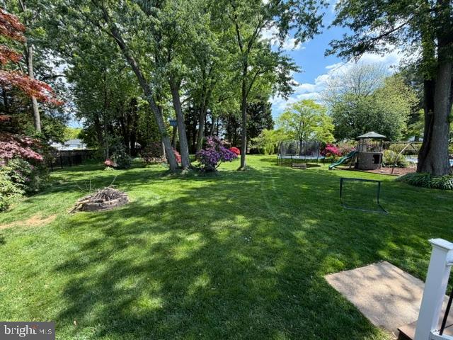 703 MACPHAIL COURT N