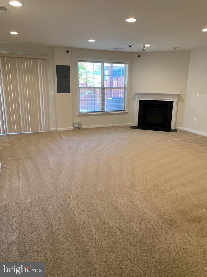 22176 BREITLING TERRACE