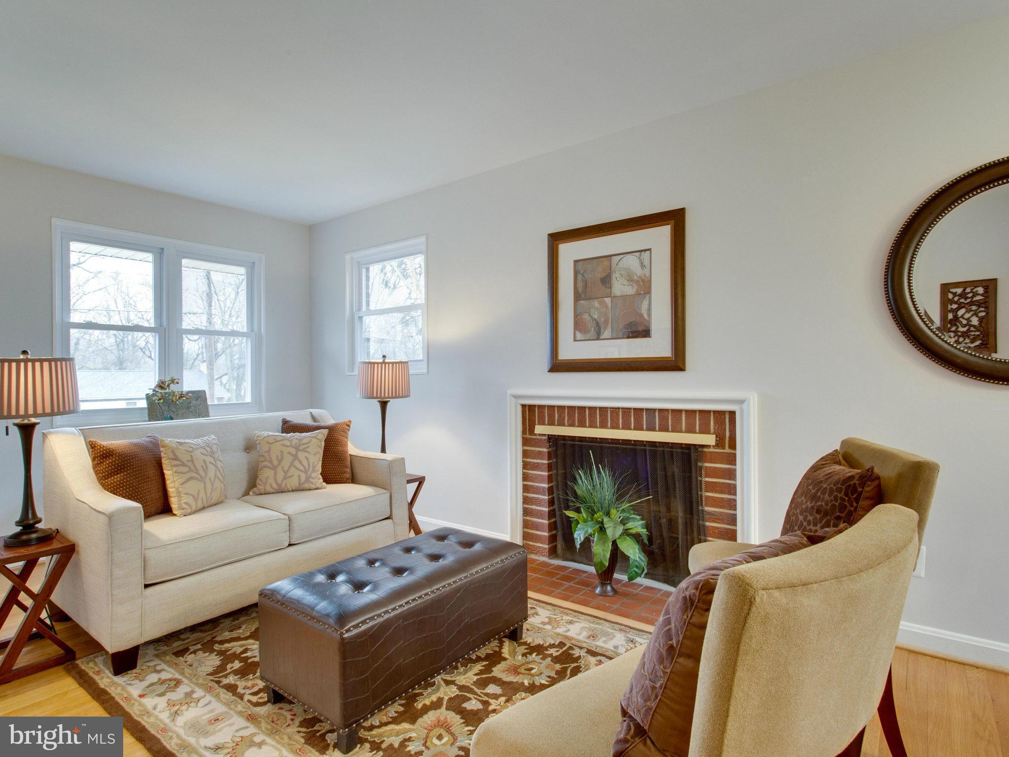 BROYHILL PARK - Residential