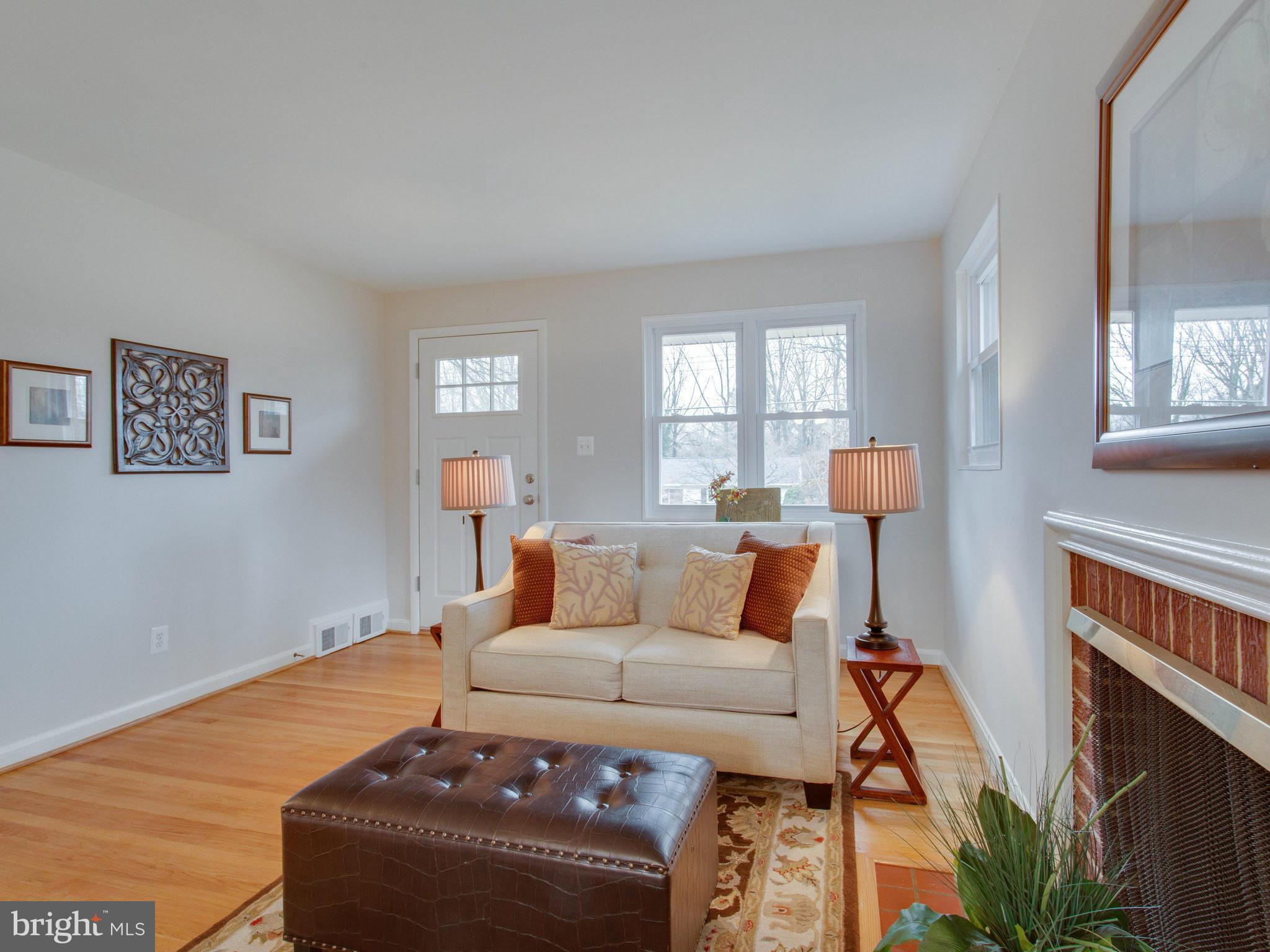 BROYHILL PARK - Residential