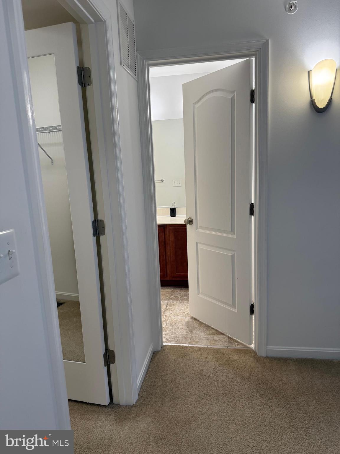 RESERVOIR RIDGE - Residential Lease