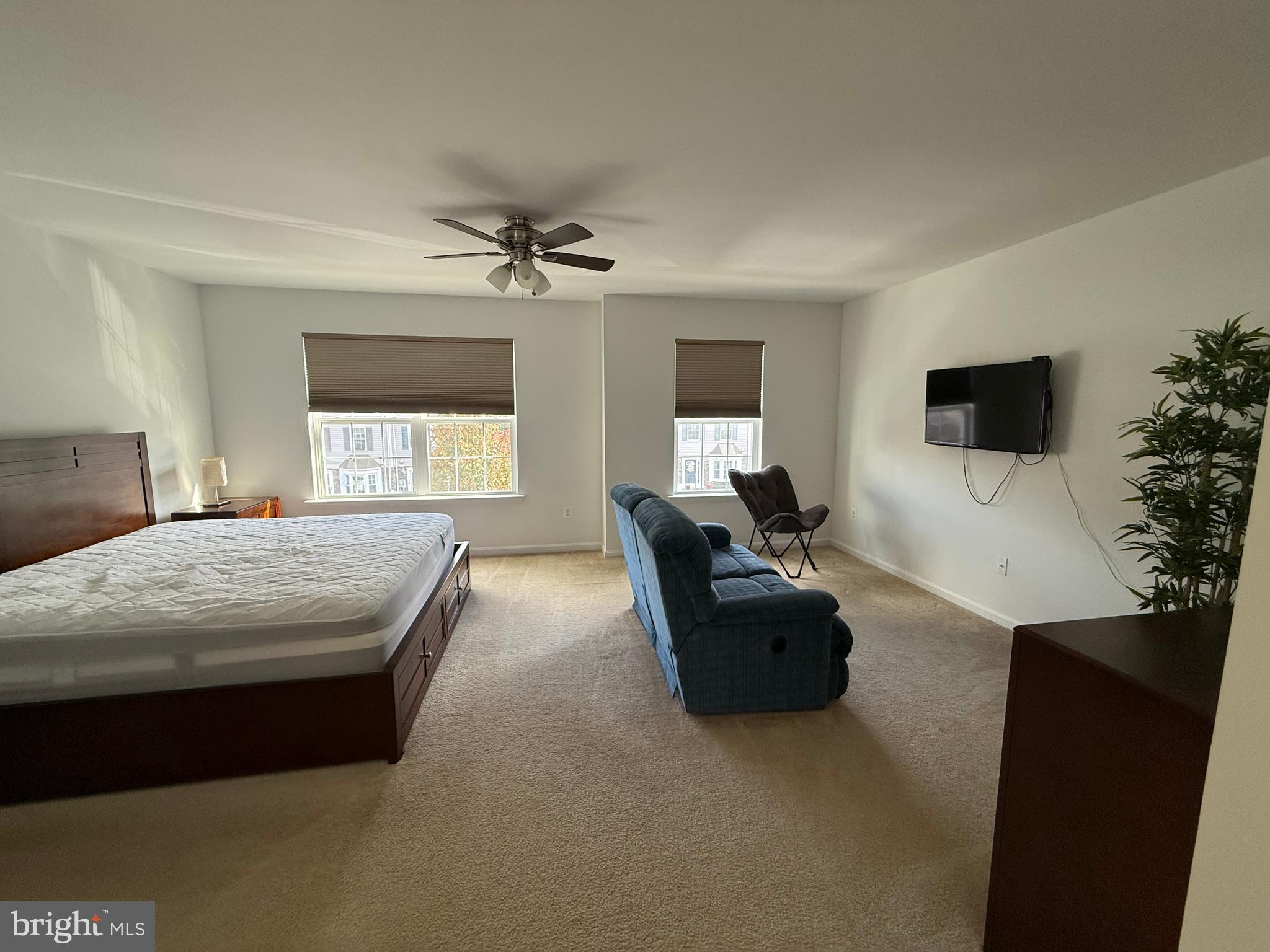 RESERVOIR RIDGE - Residential Lease