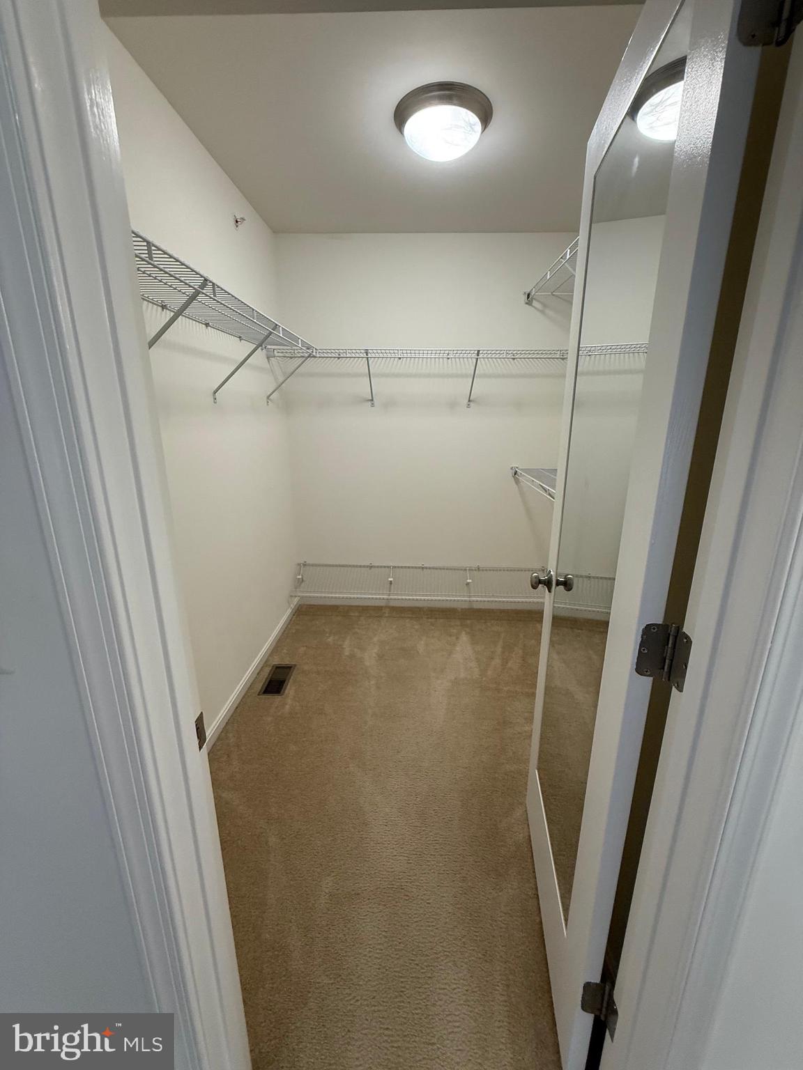 RESERVOIR RIDGE - Residential Lease