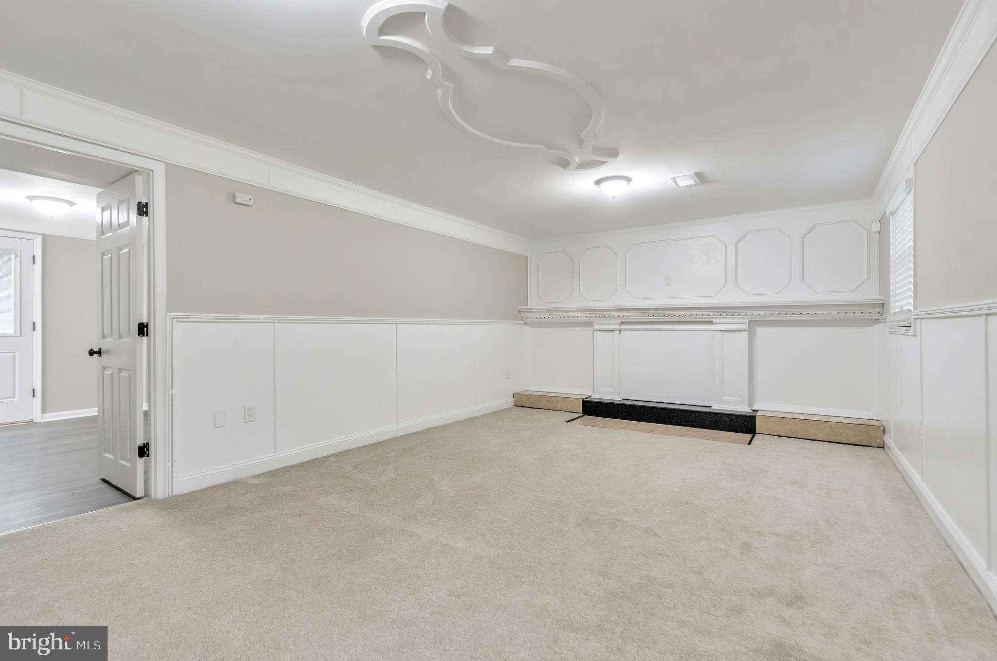 GLENN DALE HEIGHTS - Residential