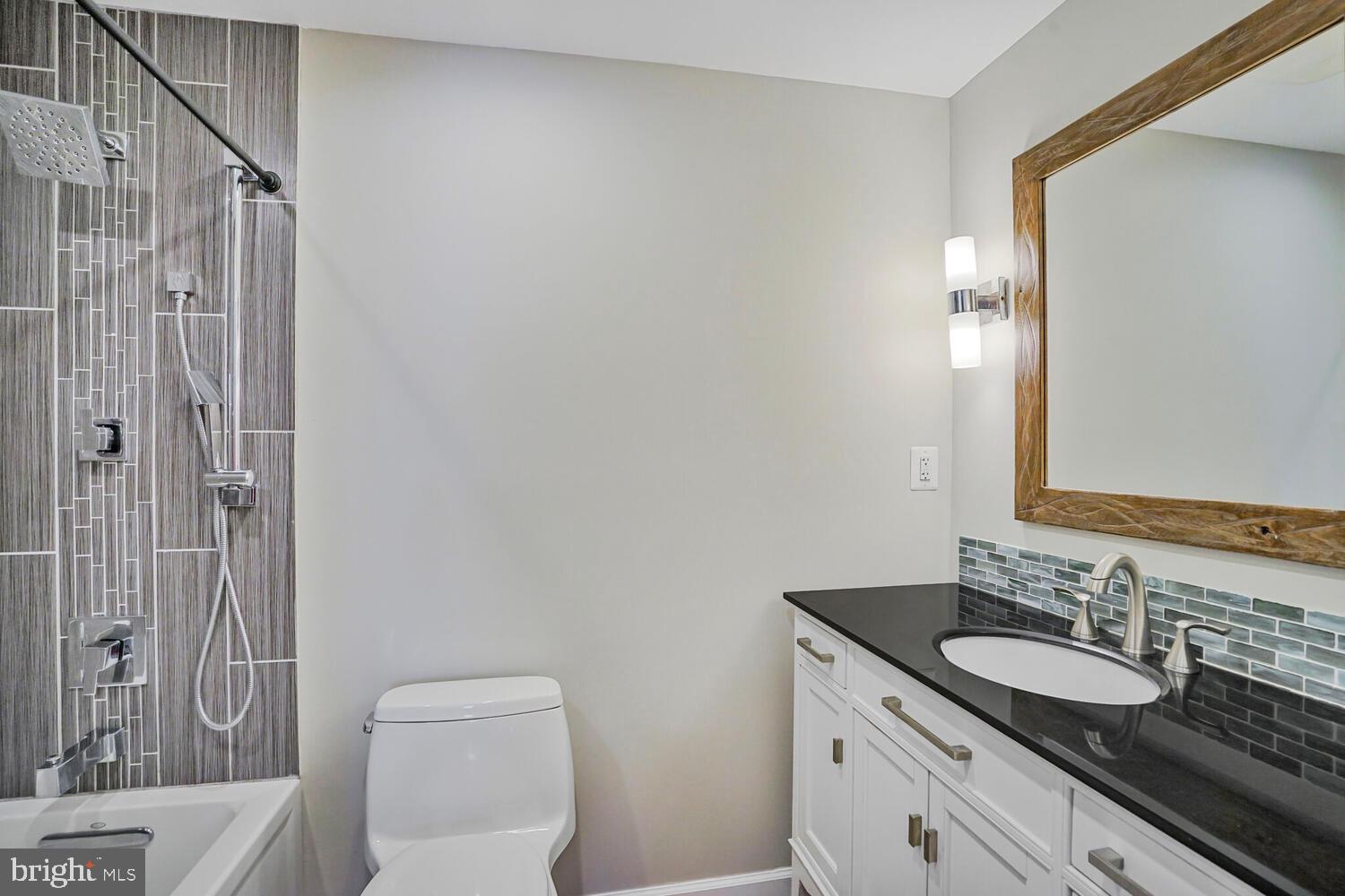 NEWINGTON FOREST - Residential