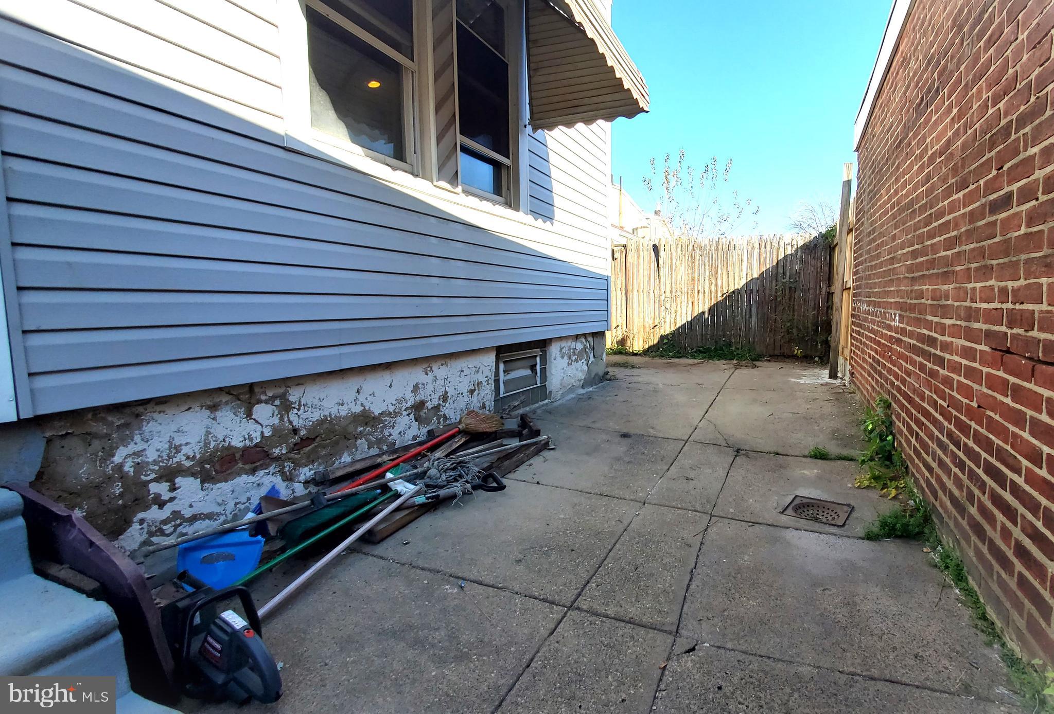 TACONY - Residential