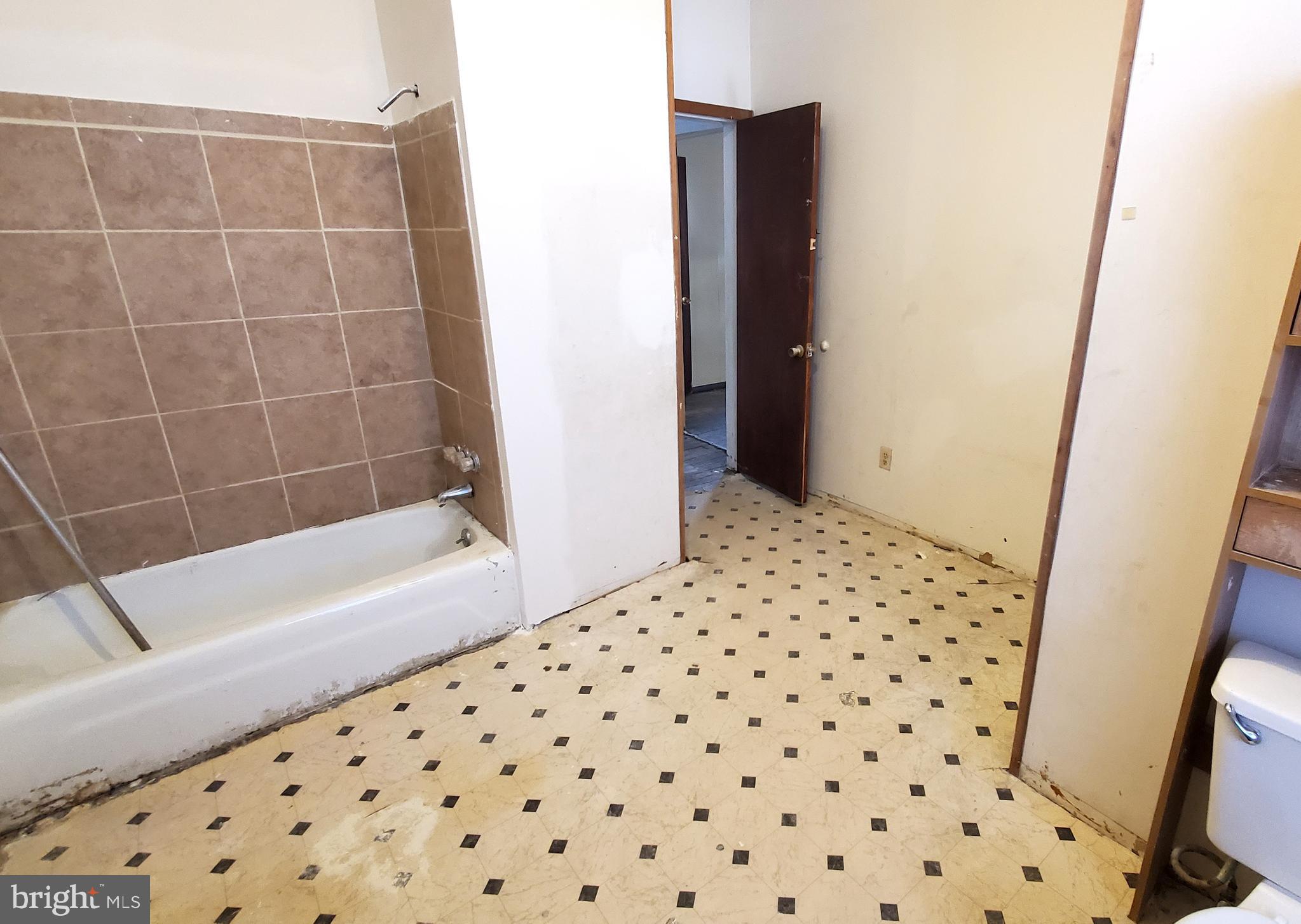 TACONY - Residential