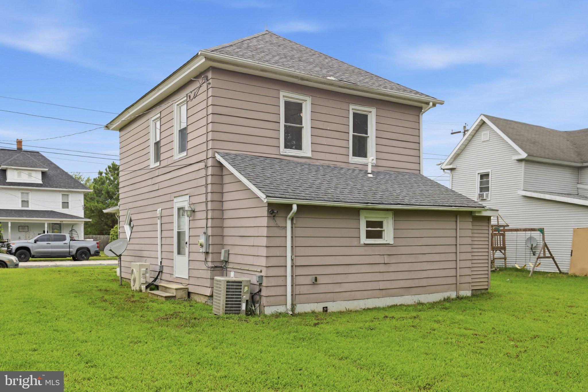 407 WALNUT STREET
