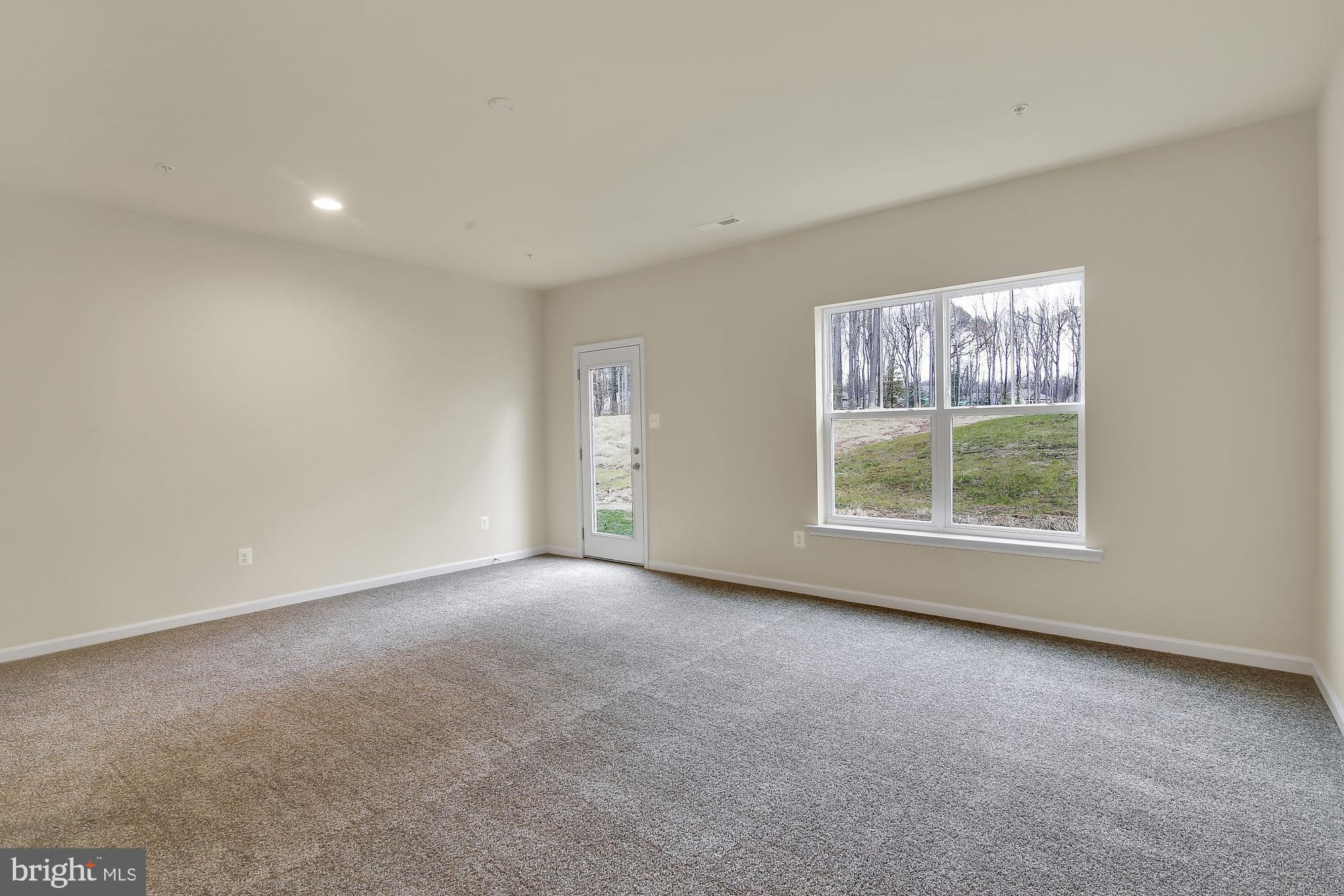 1036 EDENBERRY WAY