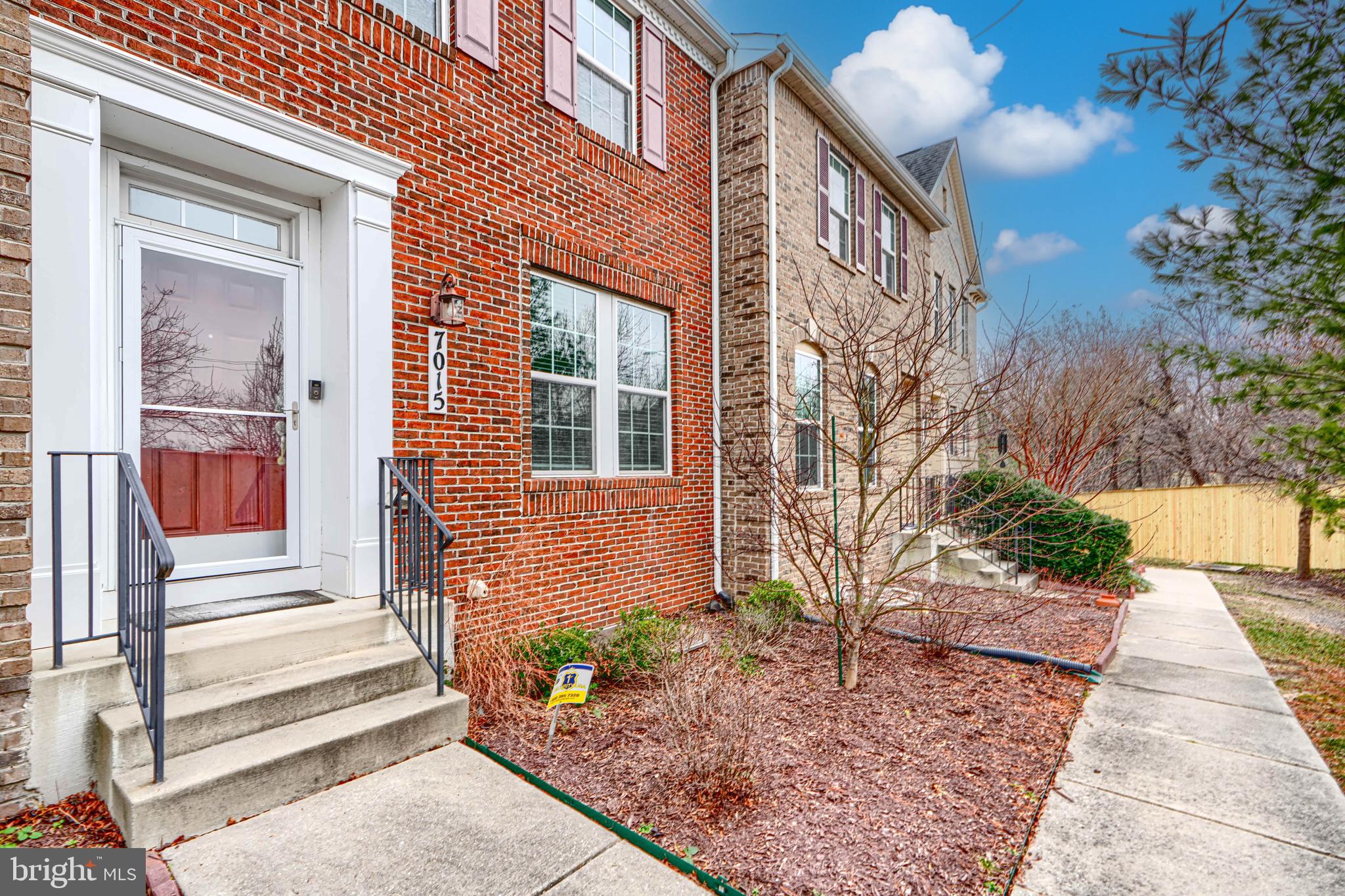 FOX HUNT ESTATES - Residential