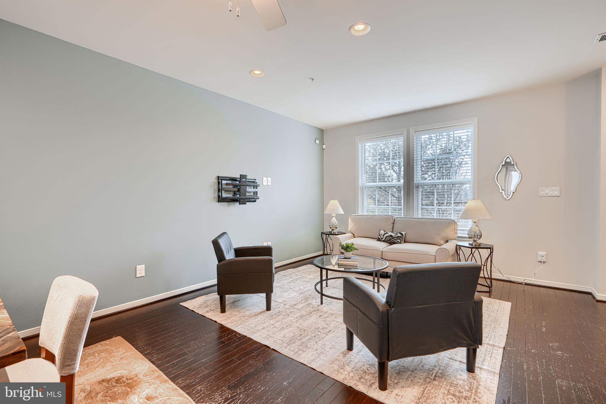 FOX HUNT ESTATES - Residential