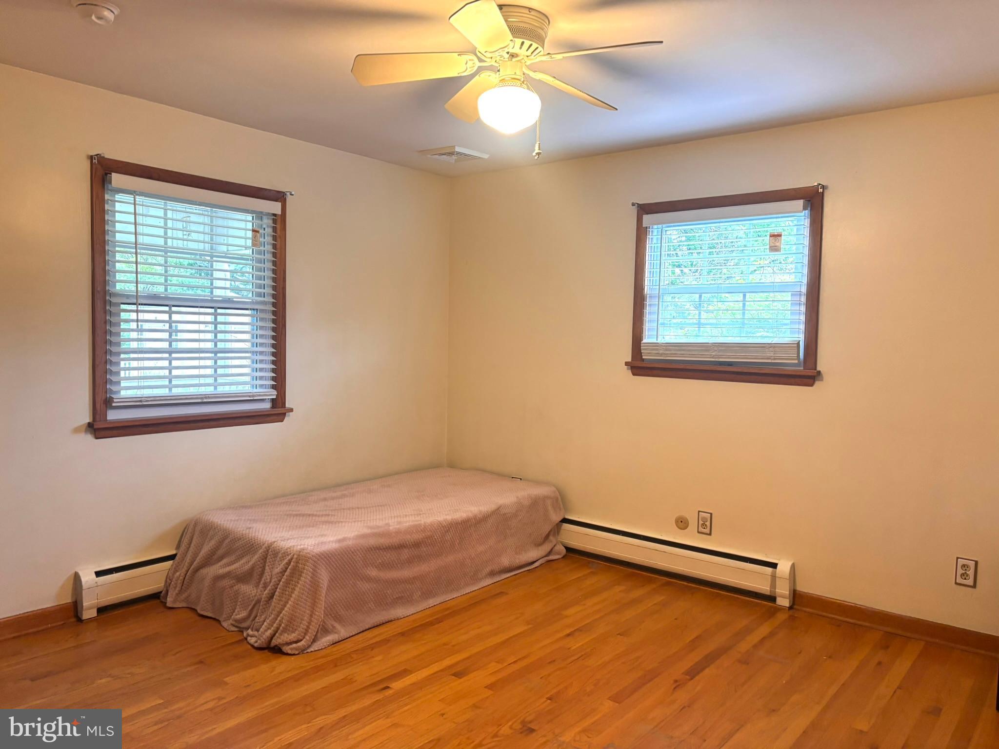 THE HILL - Residential