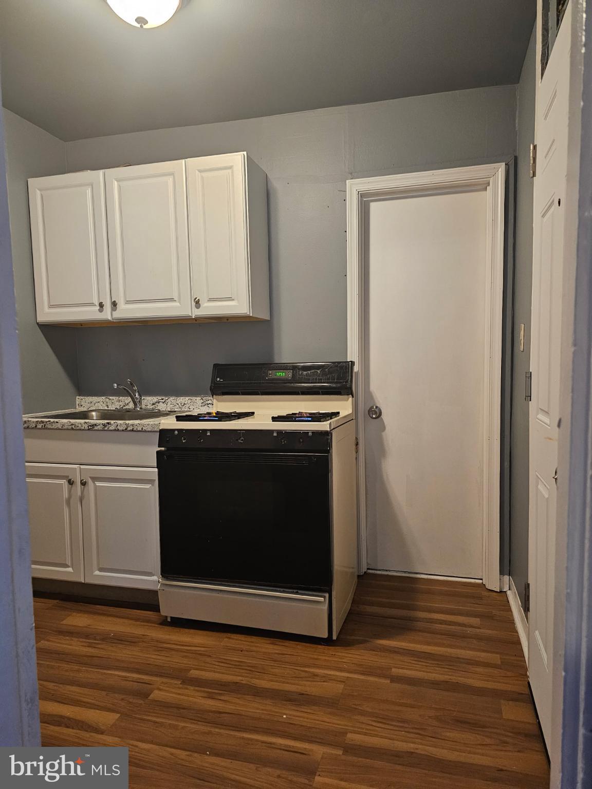 READING - Residential Lease