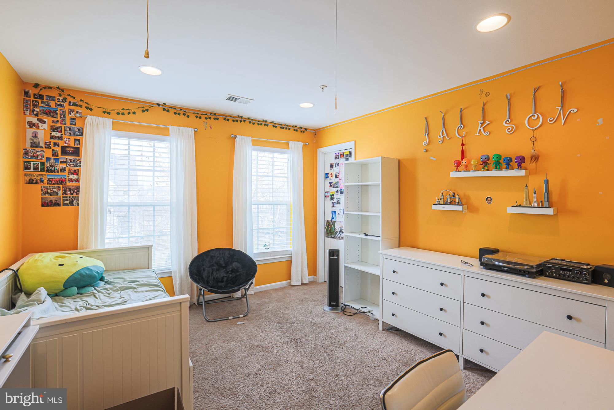 THE PARKE AT MOUNT WASHINGTON - Residential