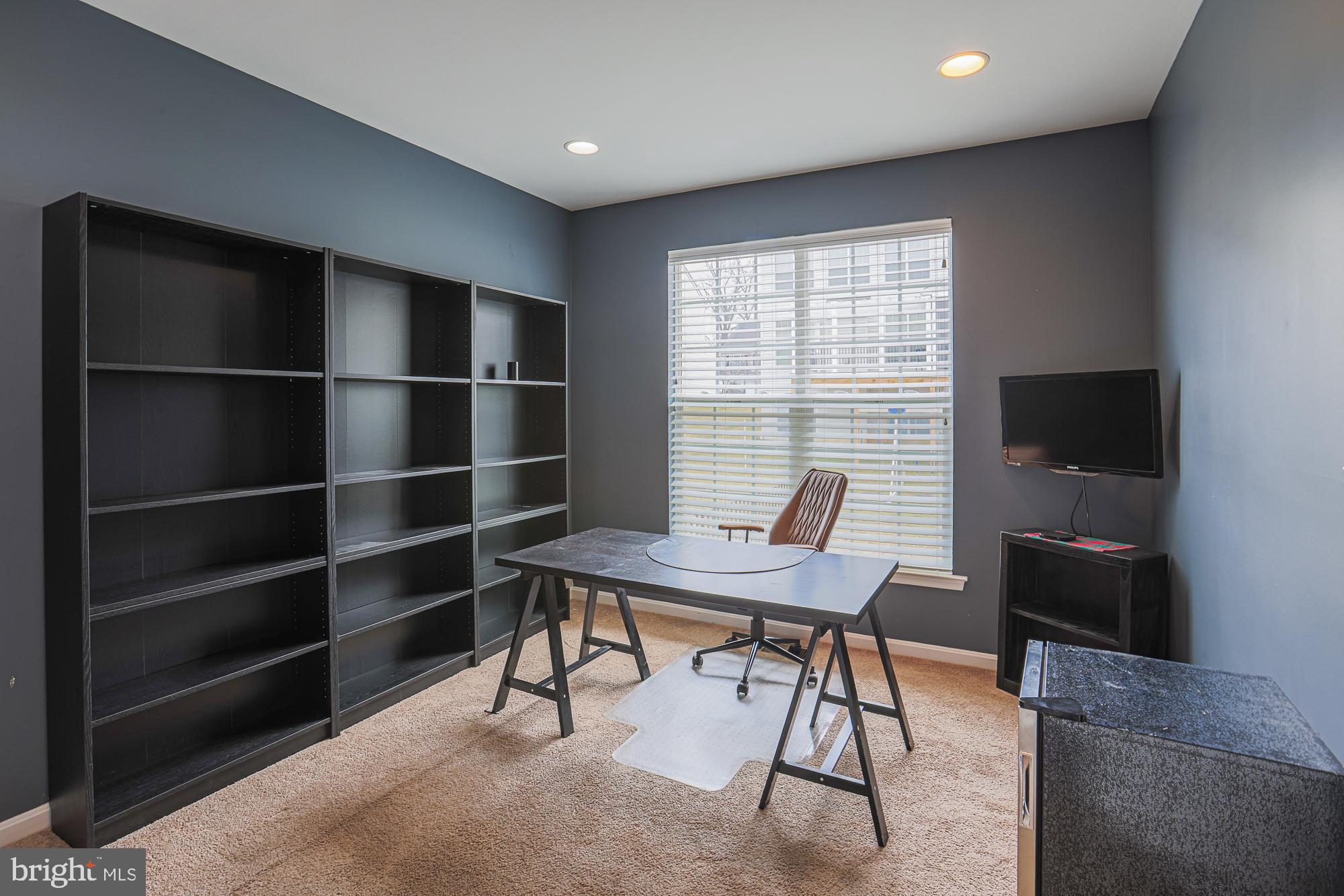 THE PARKE AT MOUNT WASHINGTON - Residential