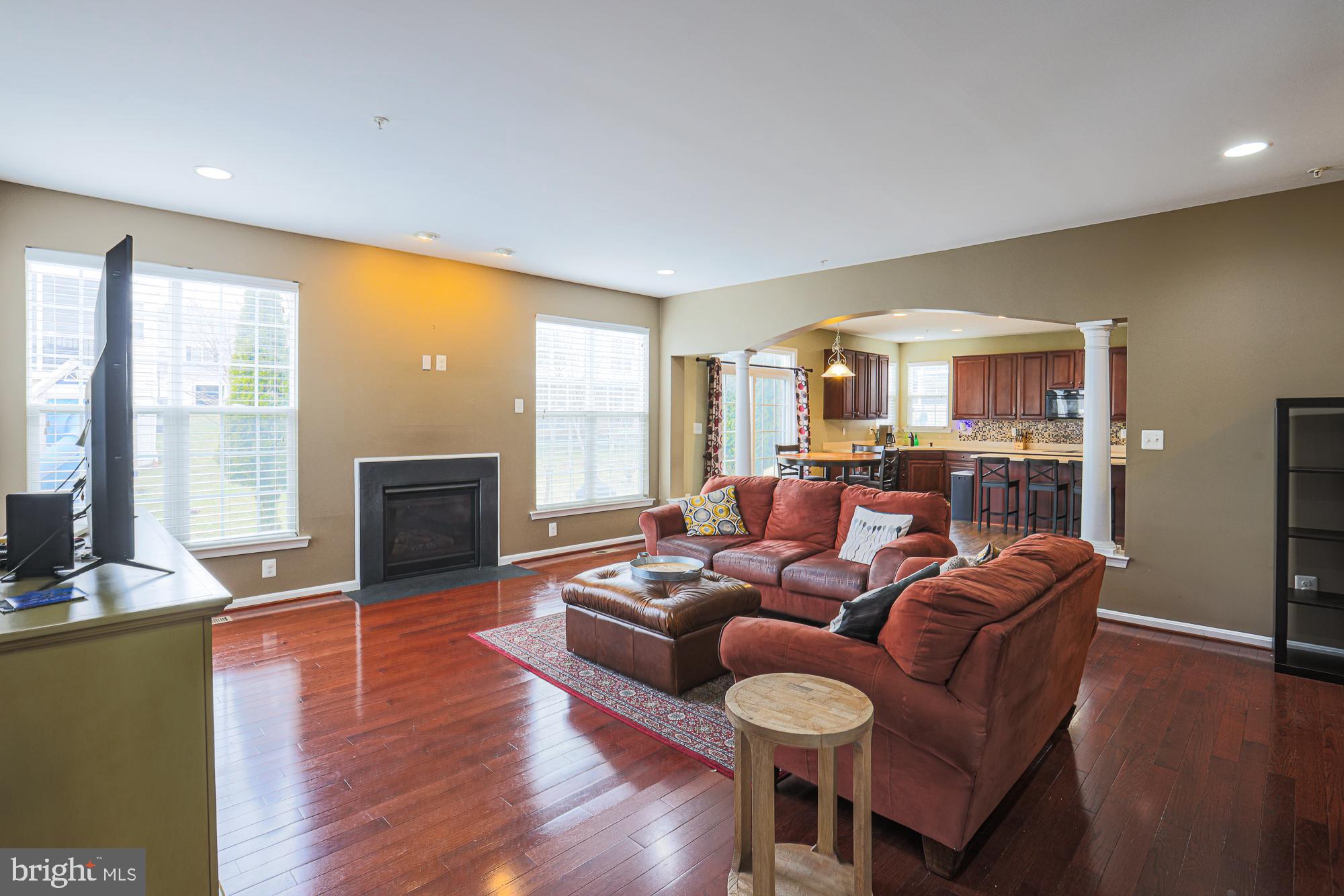 THE PARKE AT MOUNT WASHINGTON - Residential