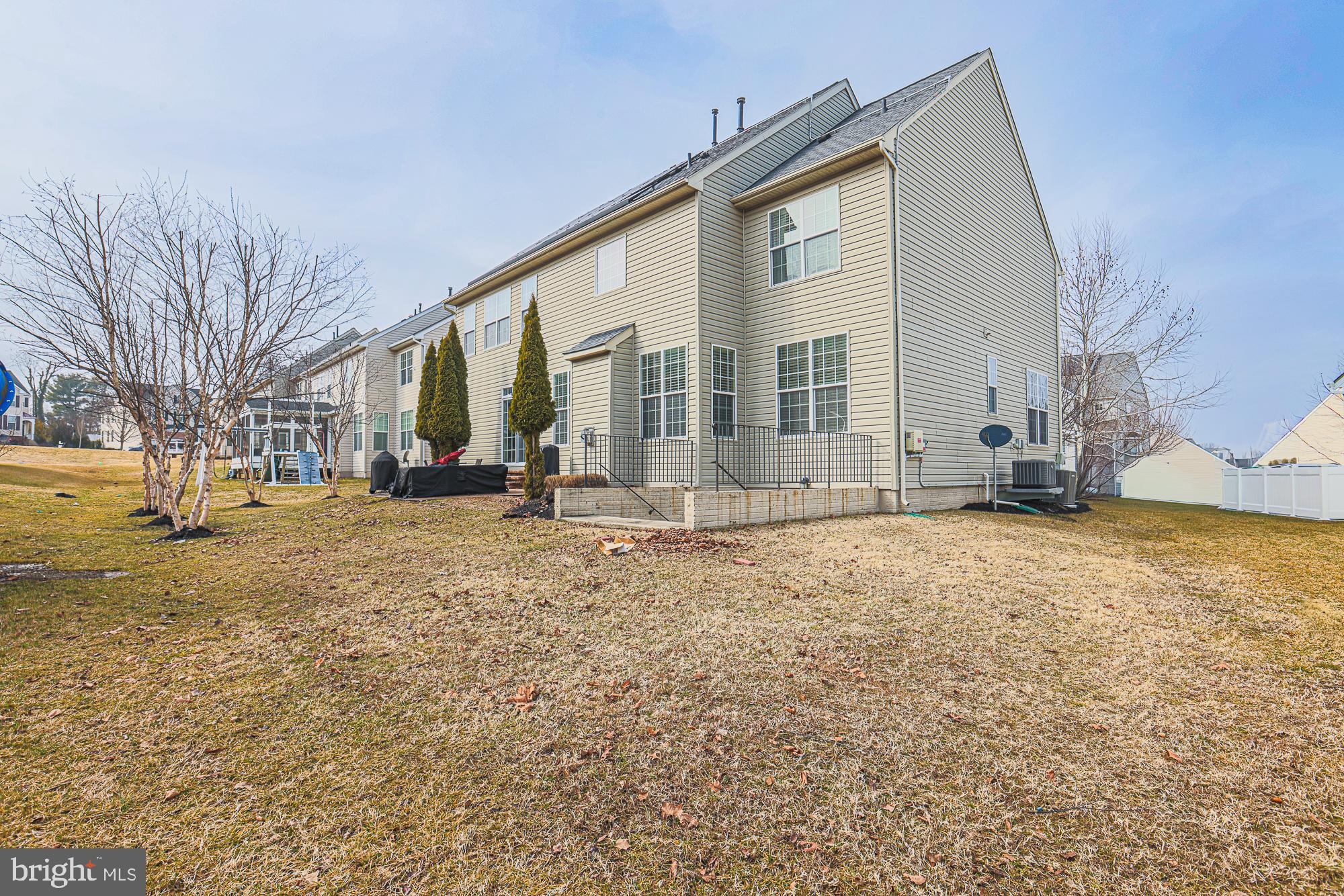 THE PARKE AT MOUNT WASHINGTON - Residential