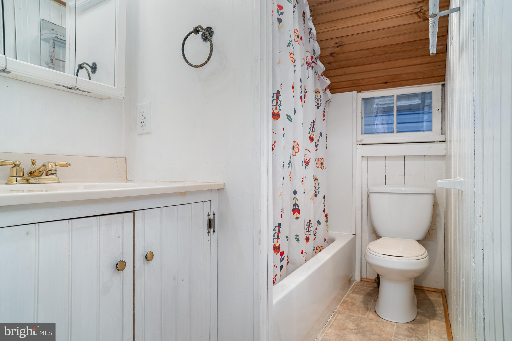 MT. GRETNA CAMPMEETING - Residential