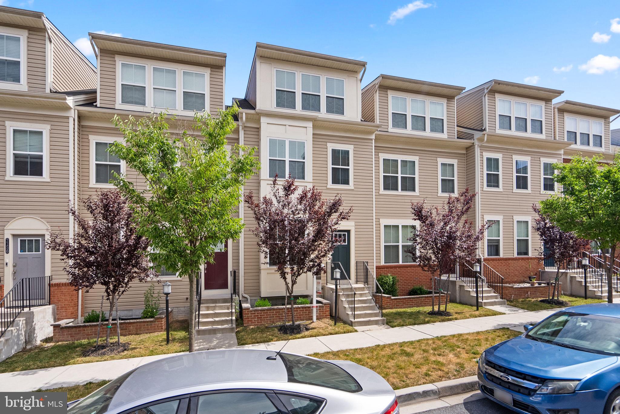 OXFORD SQUARE - Residential