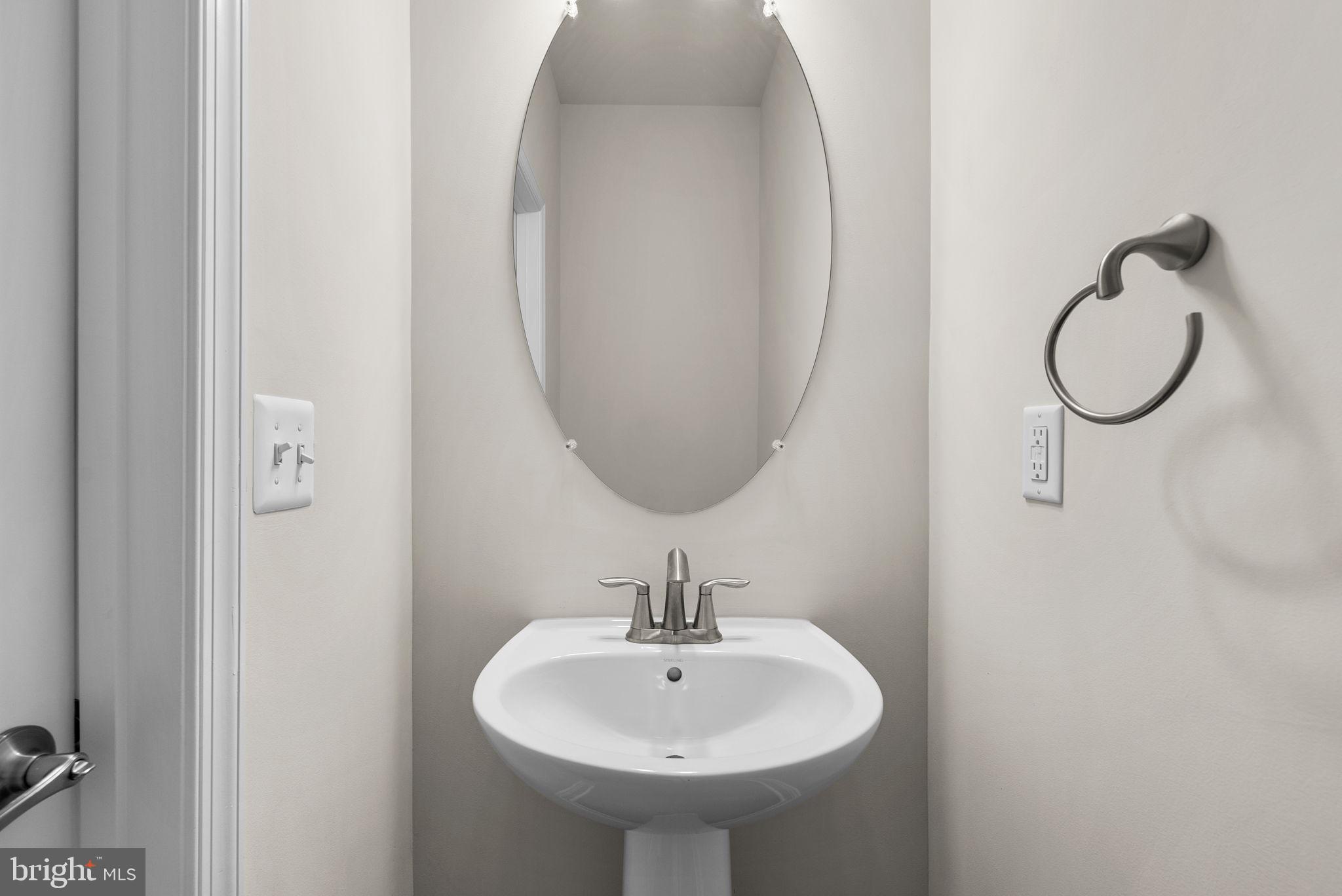 OXFORD SQUARE - Residential