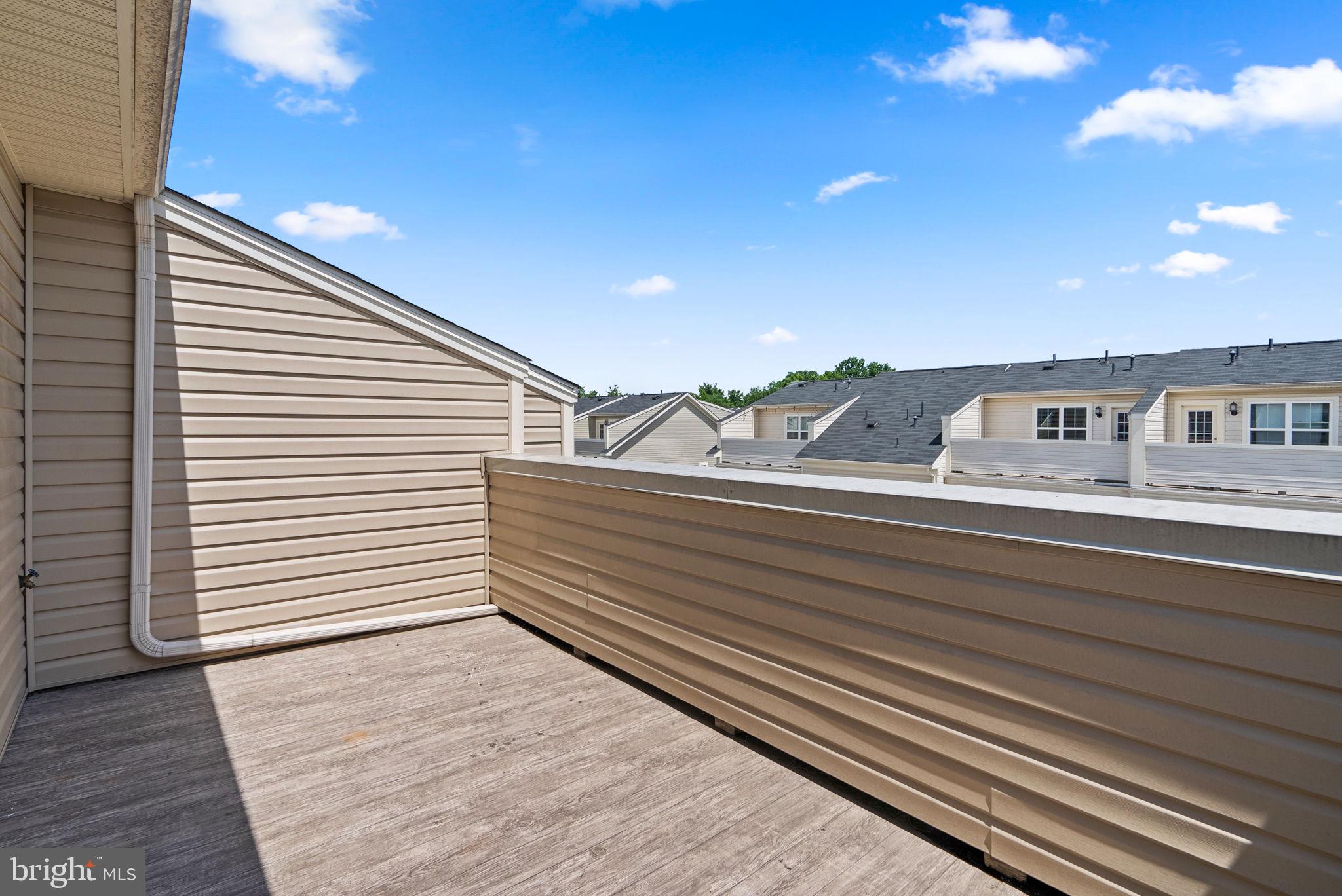 OXFORD SQUARE - Residential