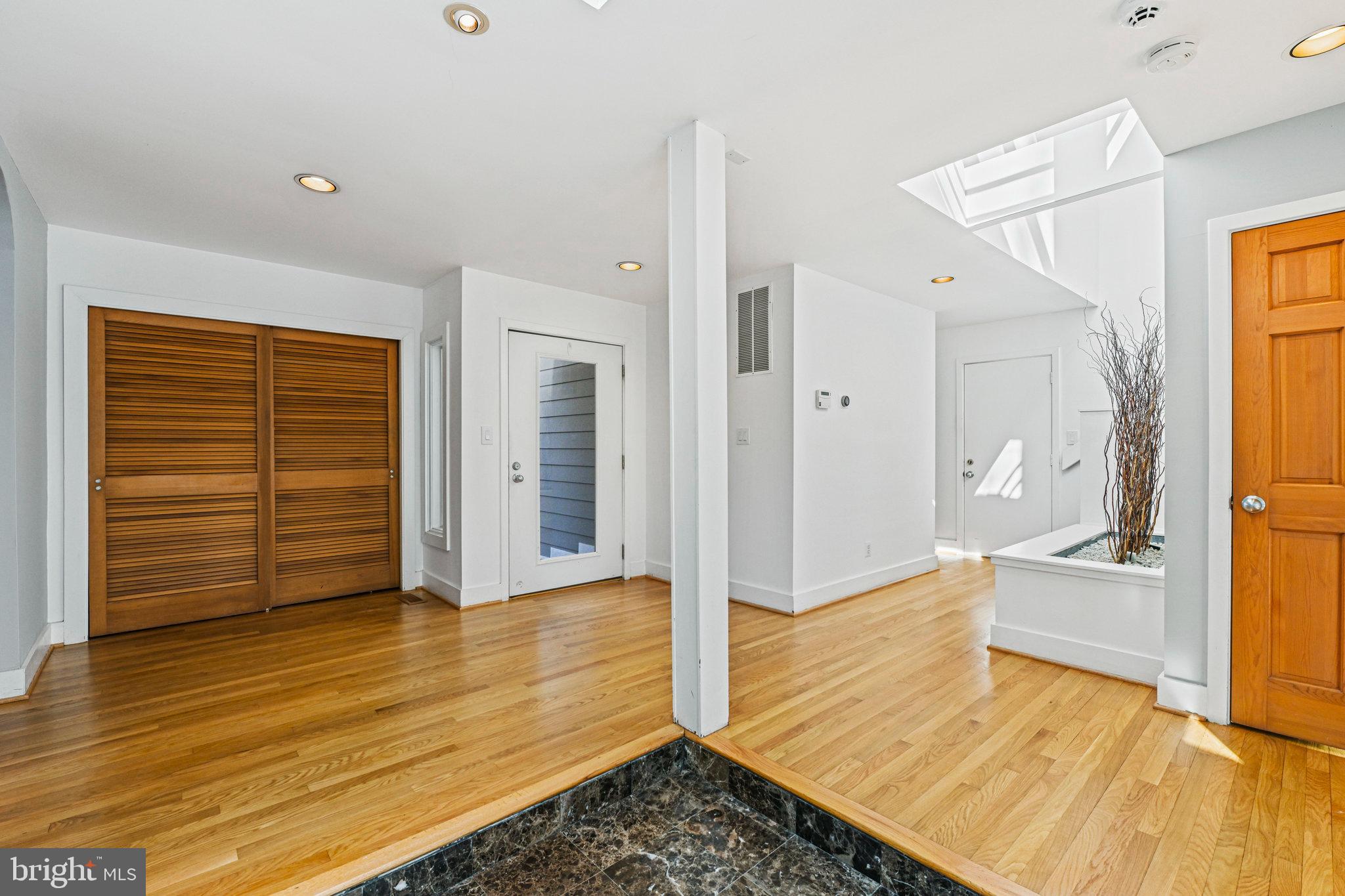 G L SEKEL - Residential