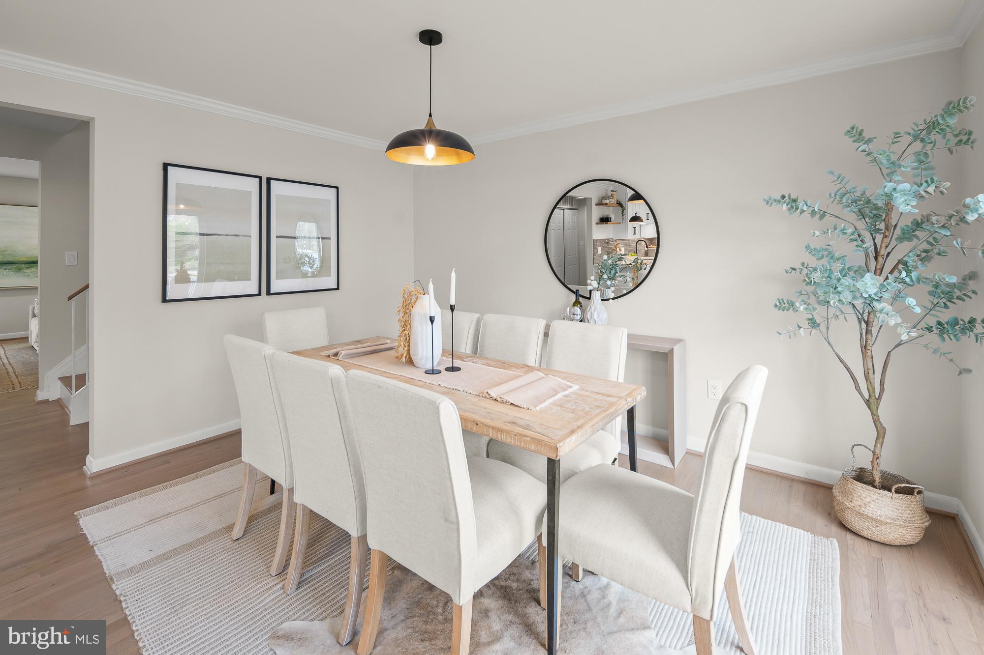 RESTON - Residential