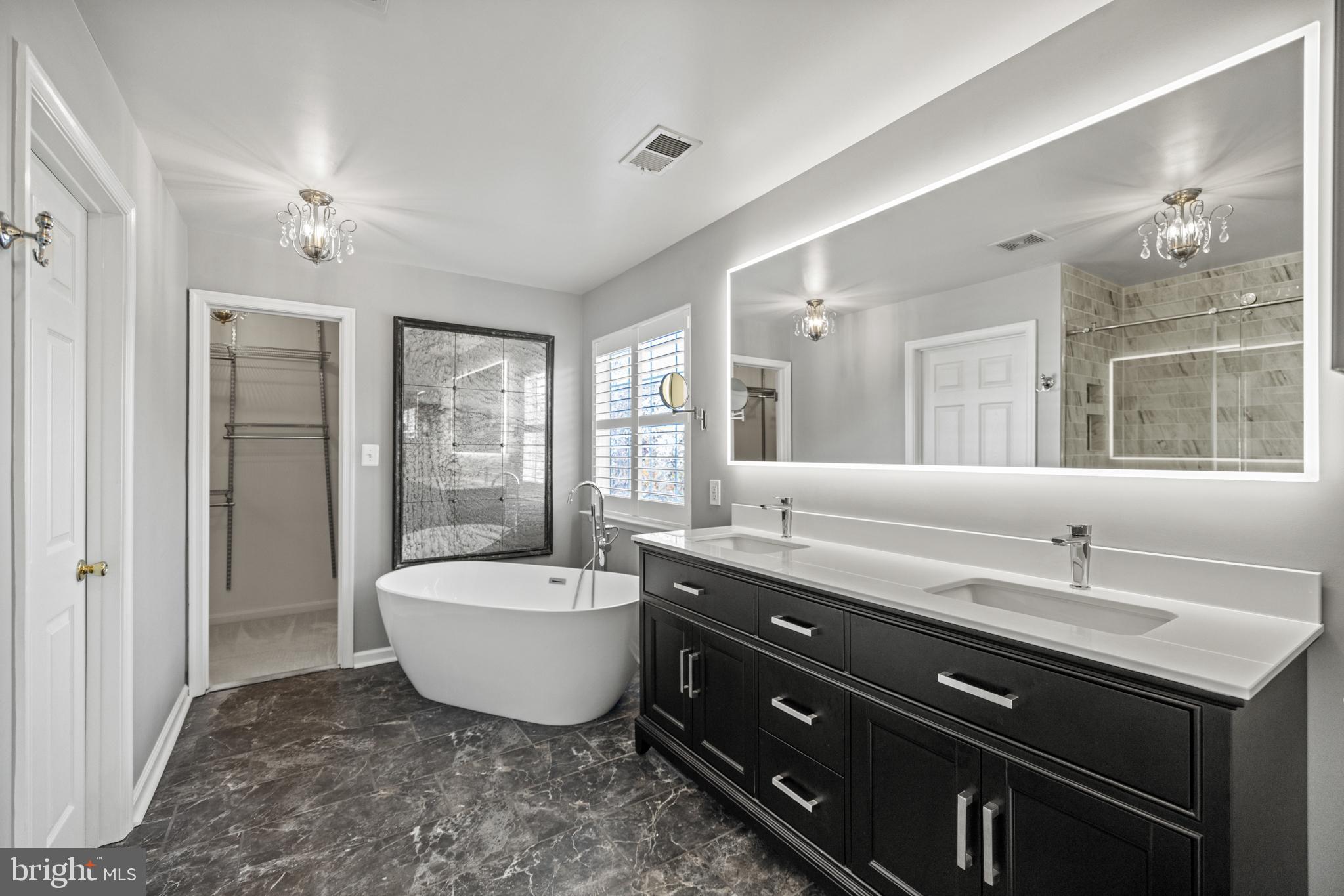 BROADLANDS - Residential Lease