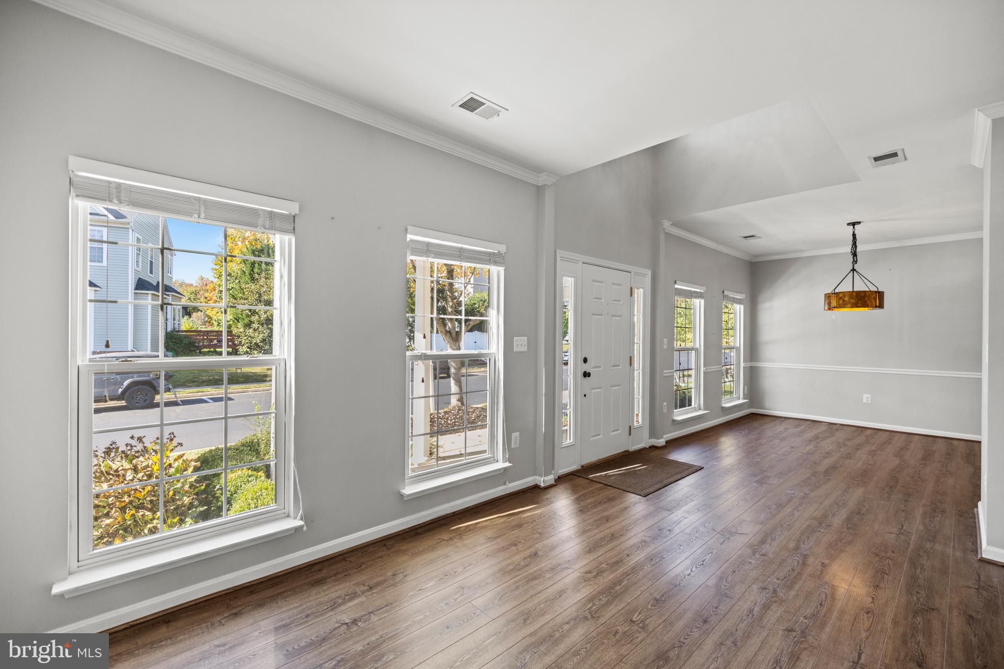 BROADLANDS - Residential Lease