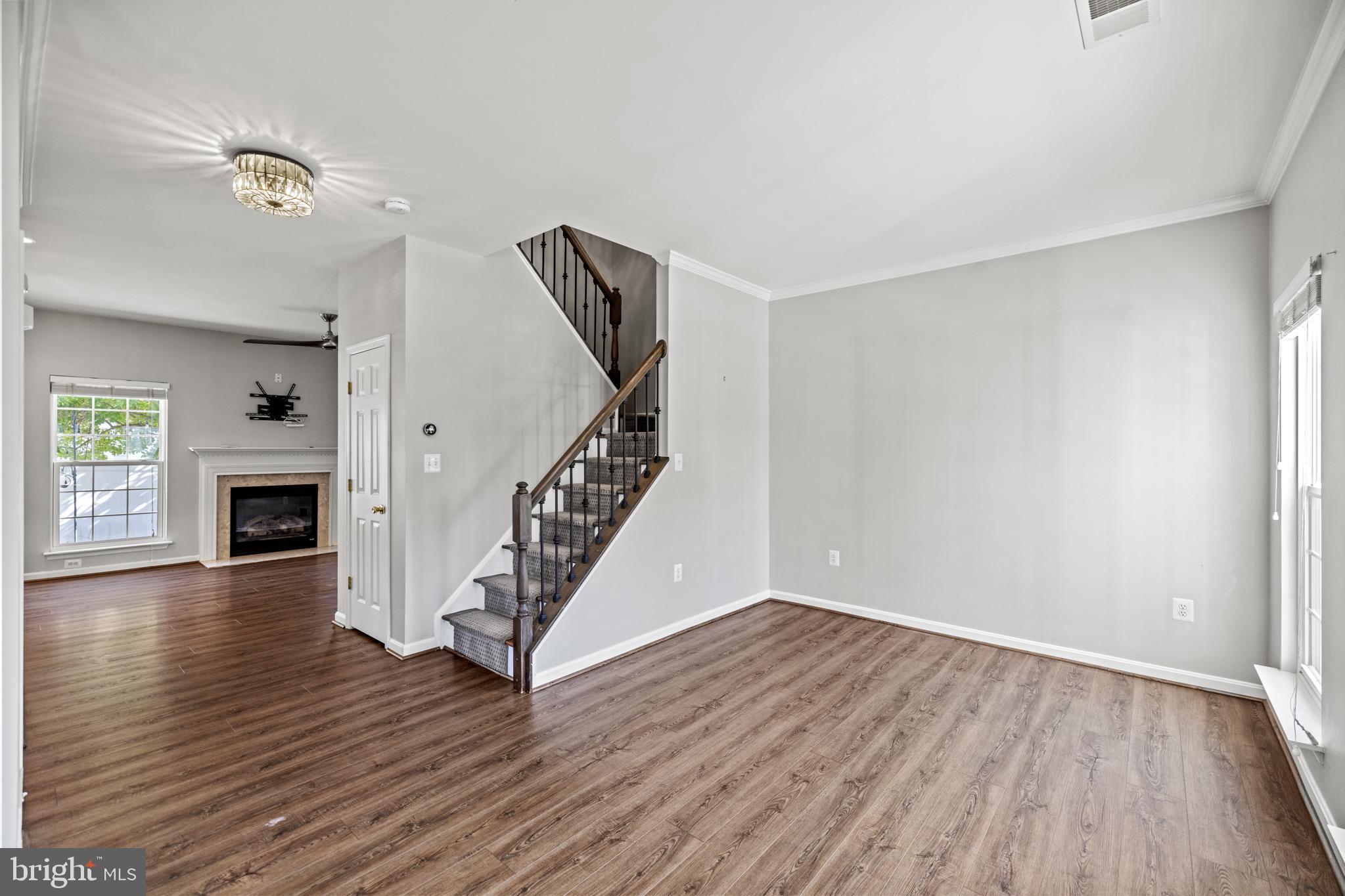 BROADLANDS - Residential Lease