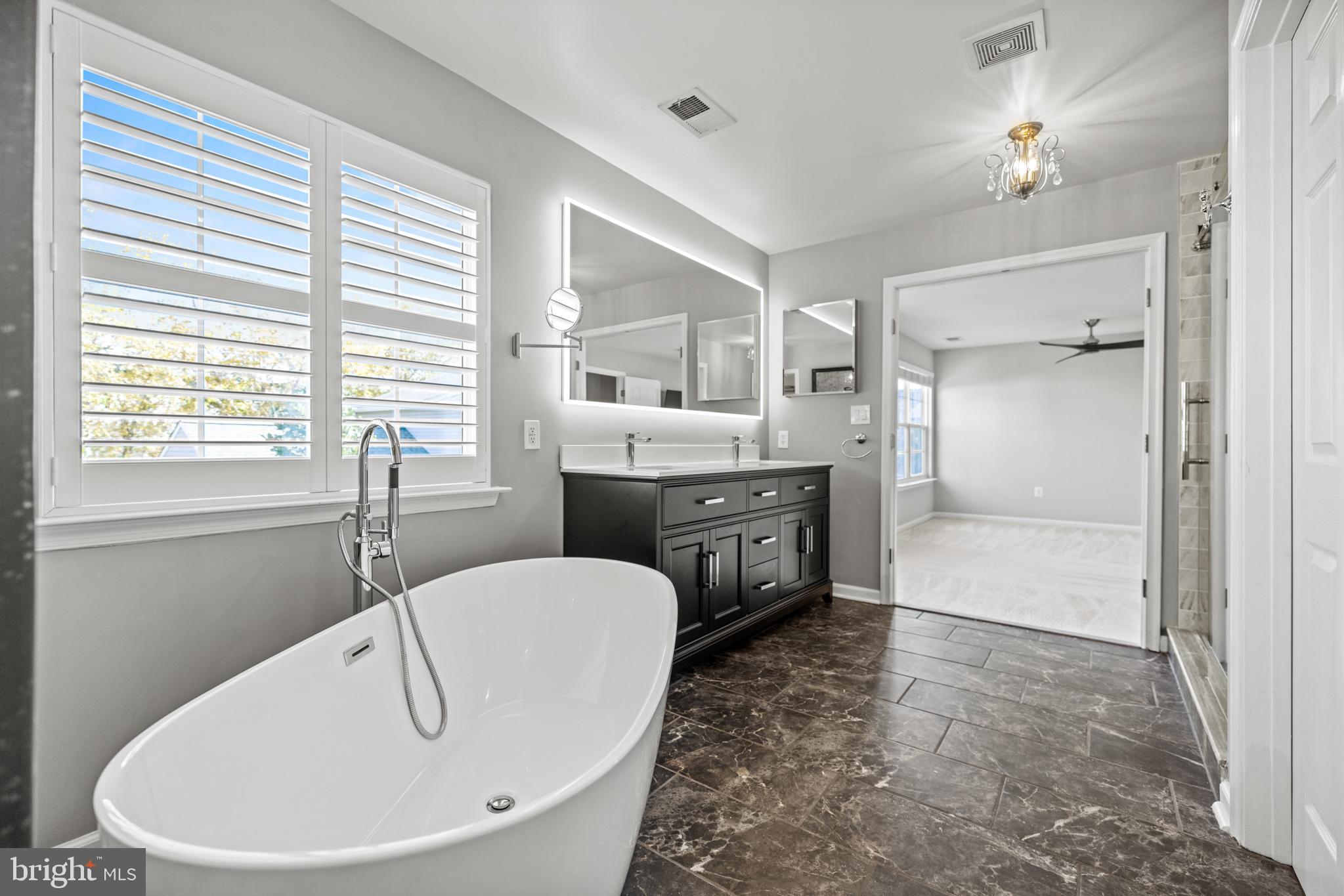 BROADLANDS - Residential Lease