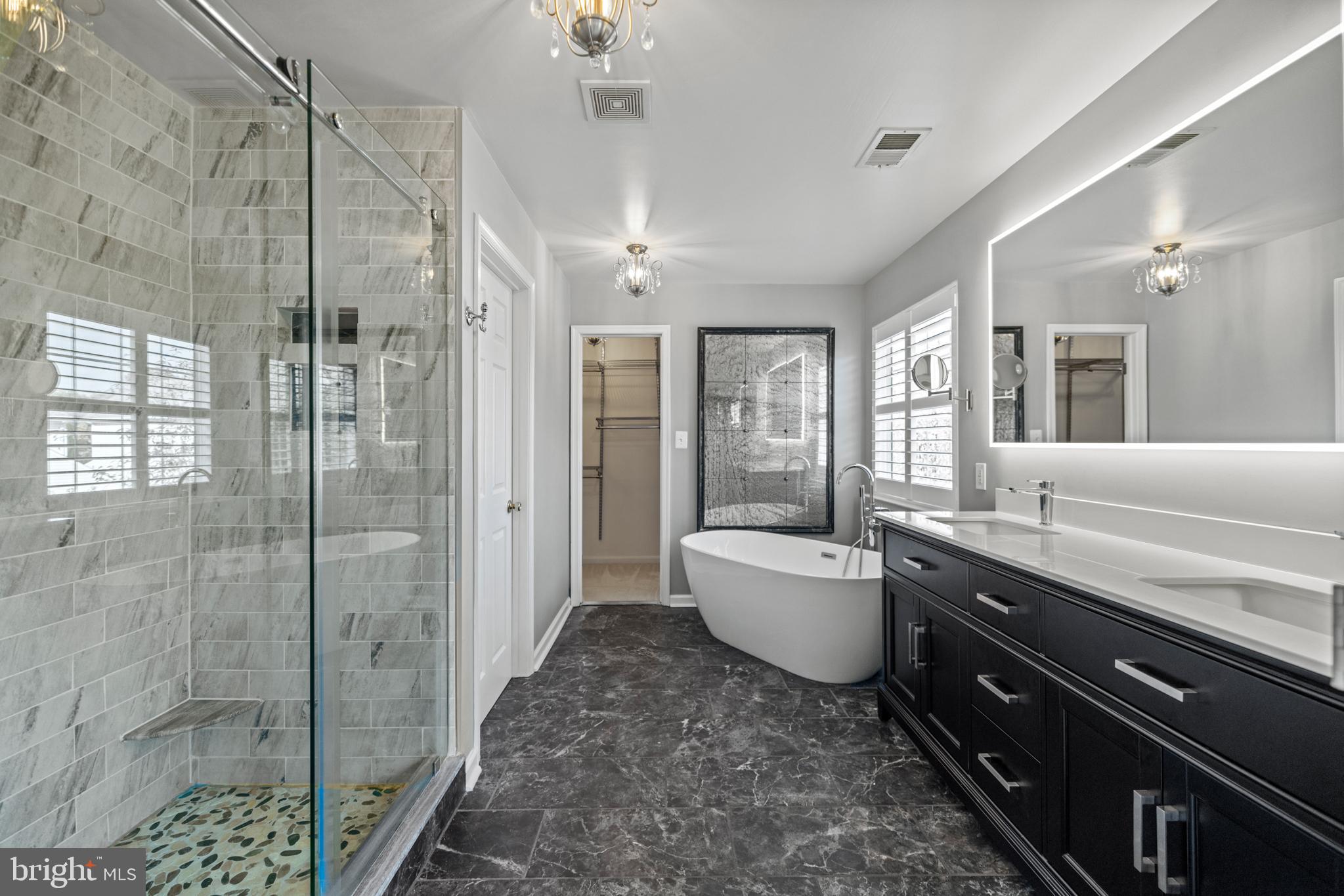 BROADLANDS - Residential Lease