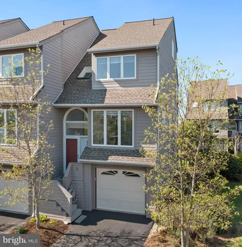 20565 Rock Hall Avenue Unit 5, Rock Hall, MD MLS: MDKE2005164