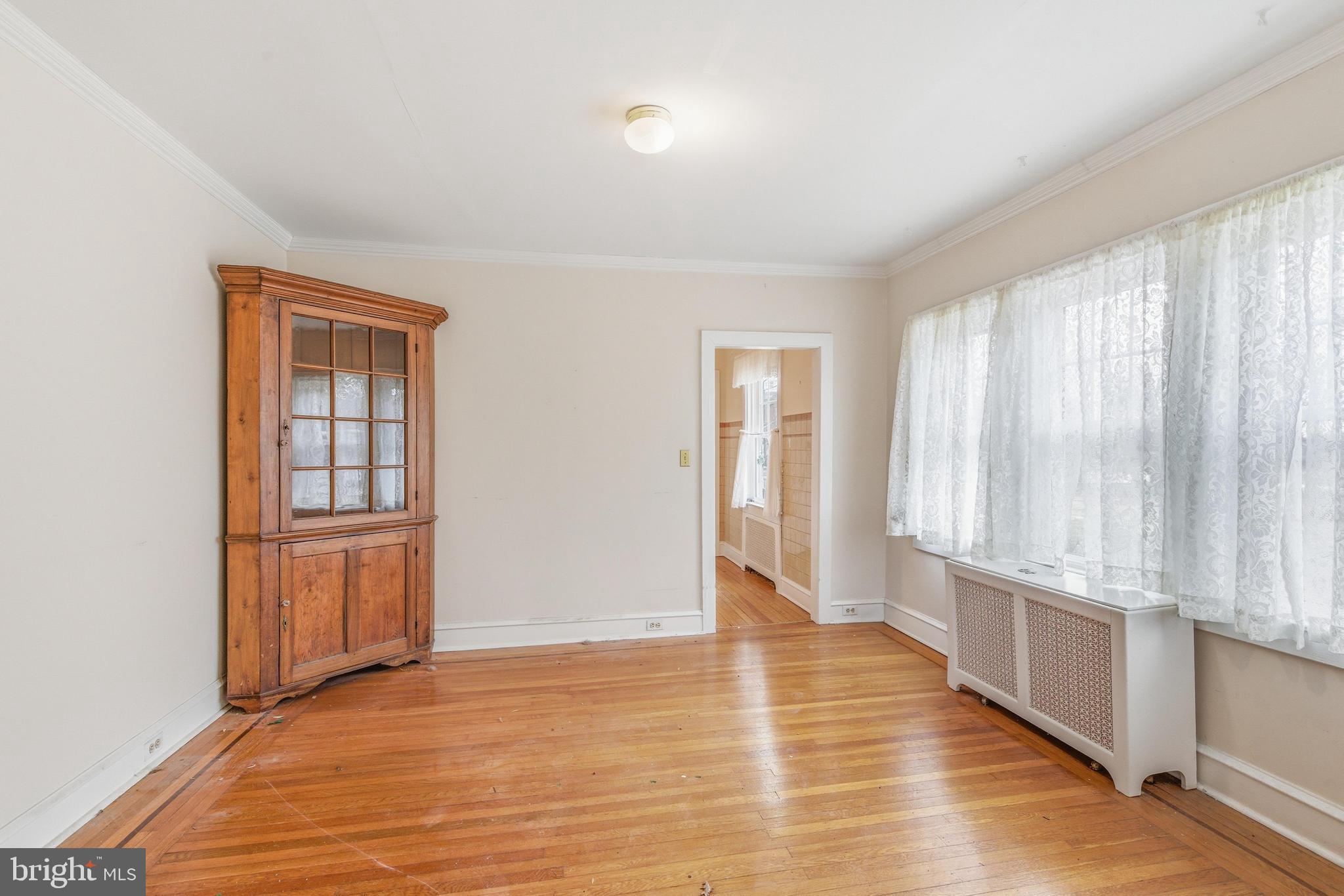 NORRISTOWN - Residential