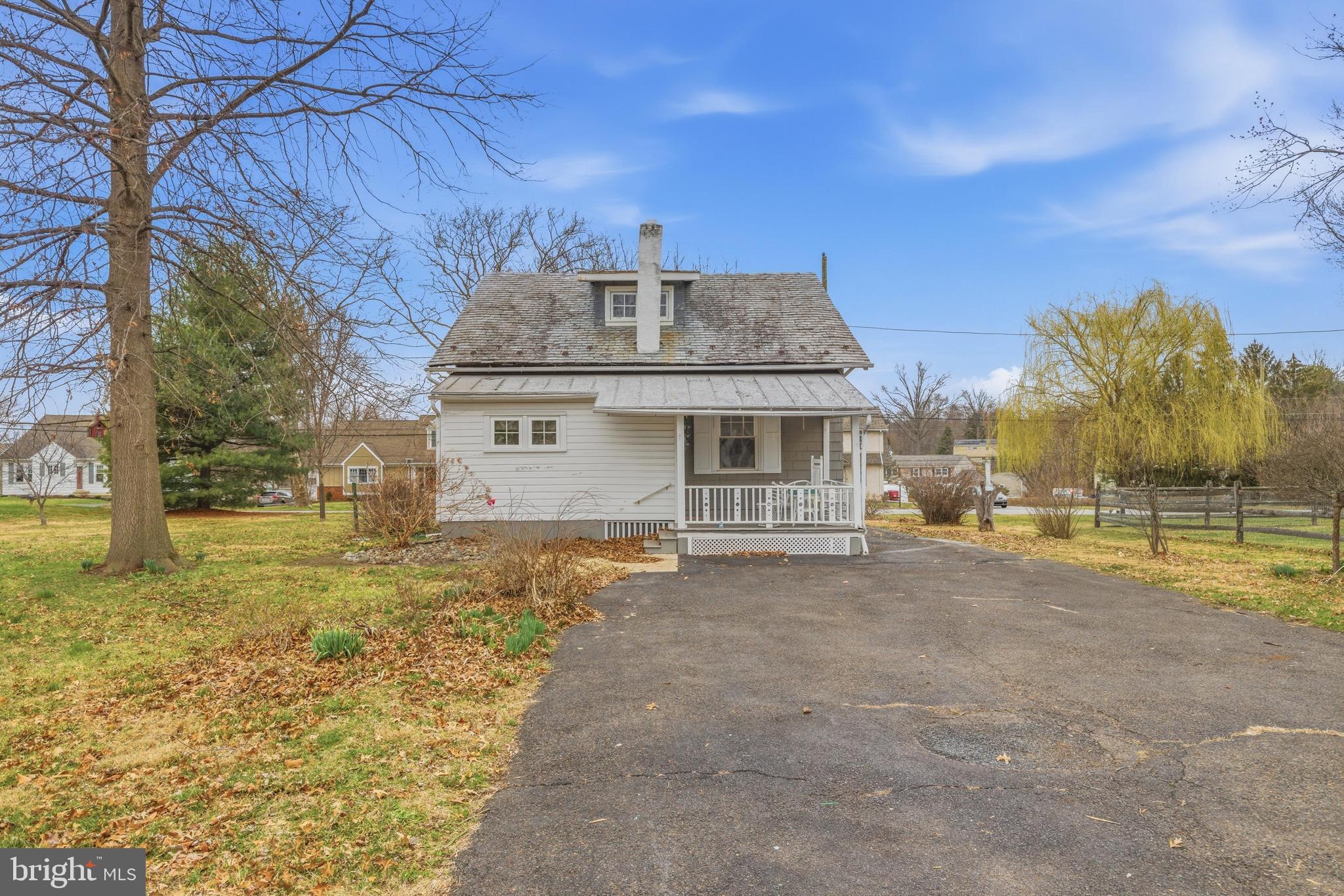 NORRISTOWN - Residential