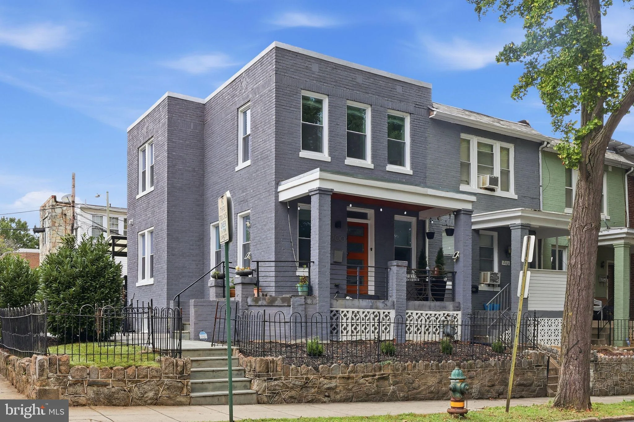 200 Cromwell Terrace NE, Washington, DC 20002