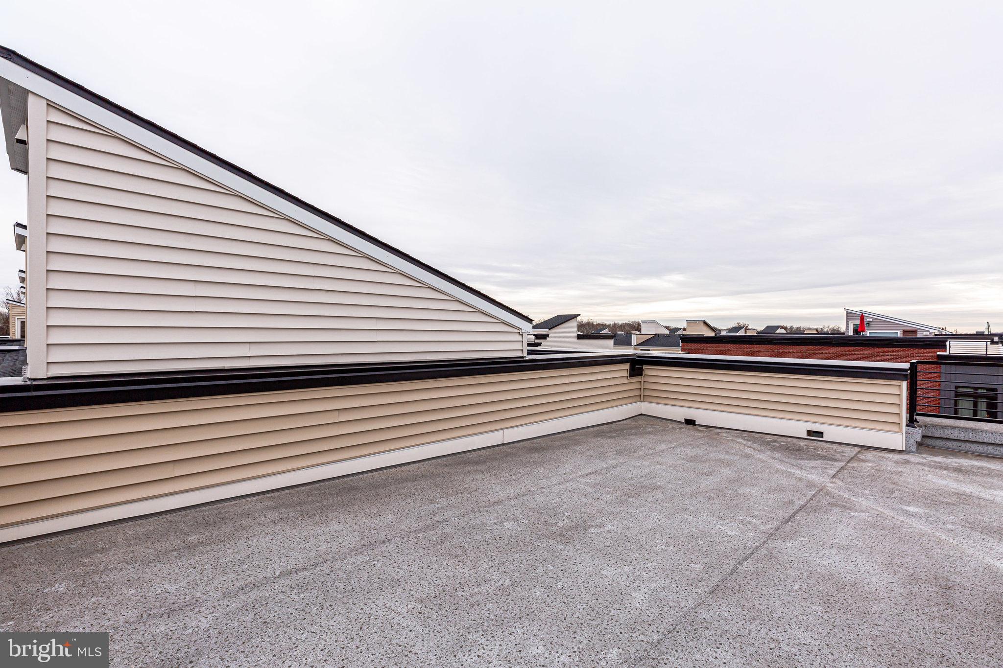 LOUDOUN VALLEY CARLISLE - Residential Lease