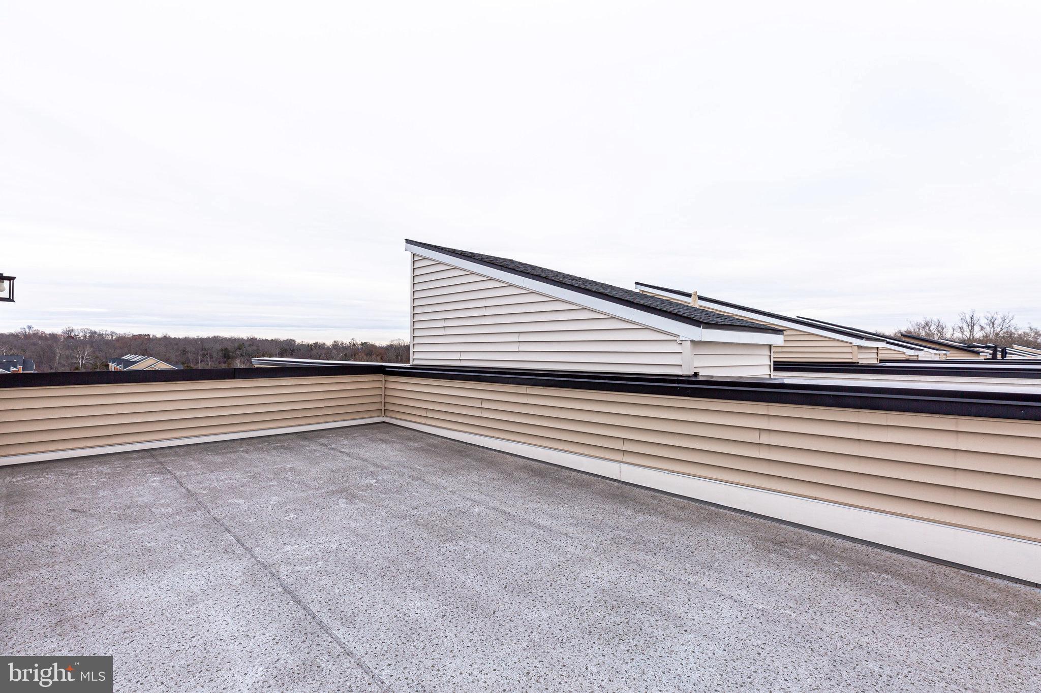 LOUDOUN VALLEY CARLISLE - Residential Lease