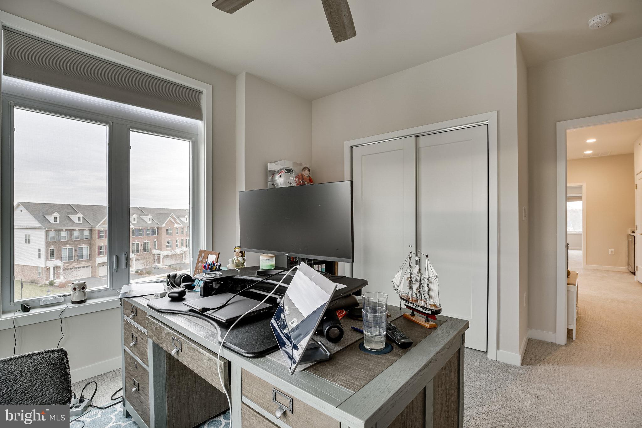 LOUDOUN VALLEY CARLISLE - Residential Lease