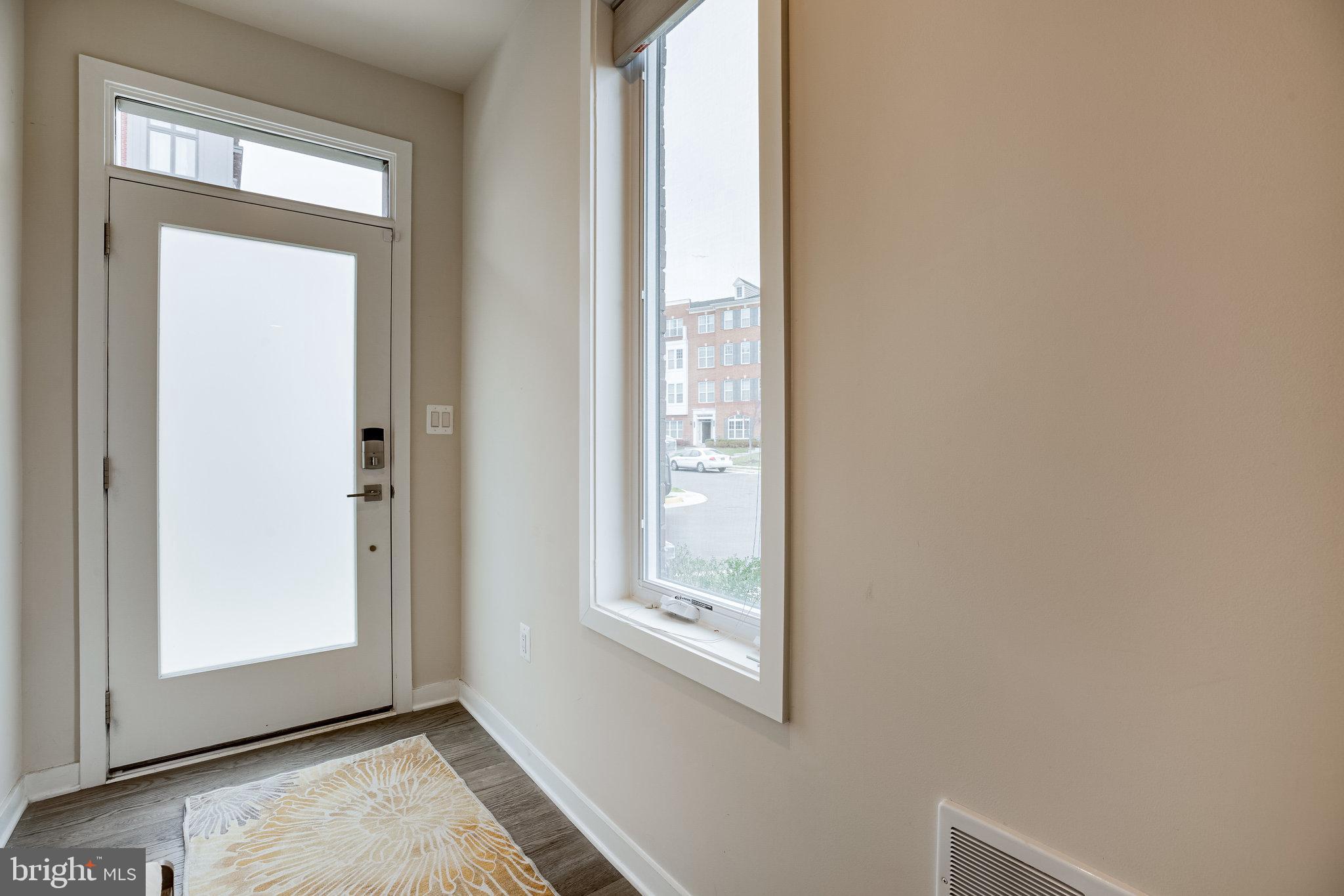 LOUDOUN VALLEY CARLISLE - Residential Lease