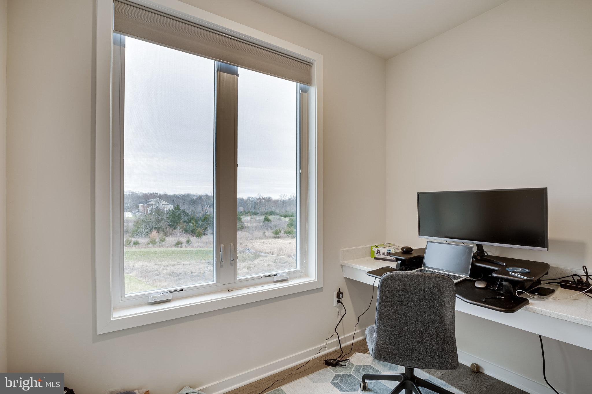 LOUDOUN VALLEY CARLISLE - Residential Lease