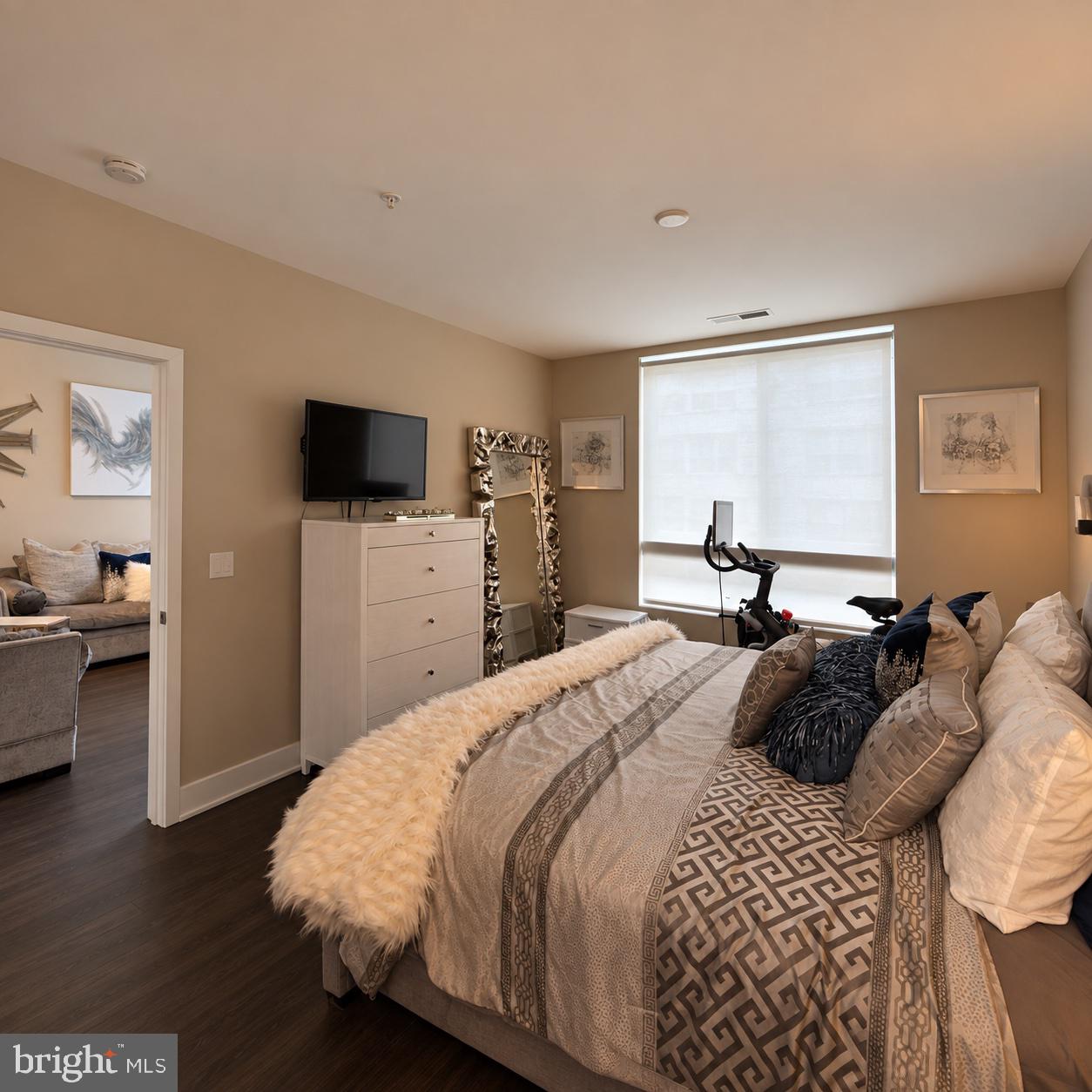 145 RIVERHAVEN DRIVE 356