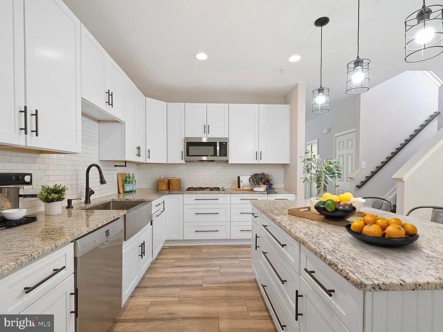 SUMMERFIELD AT RIVER HILL - Residential Lease