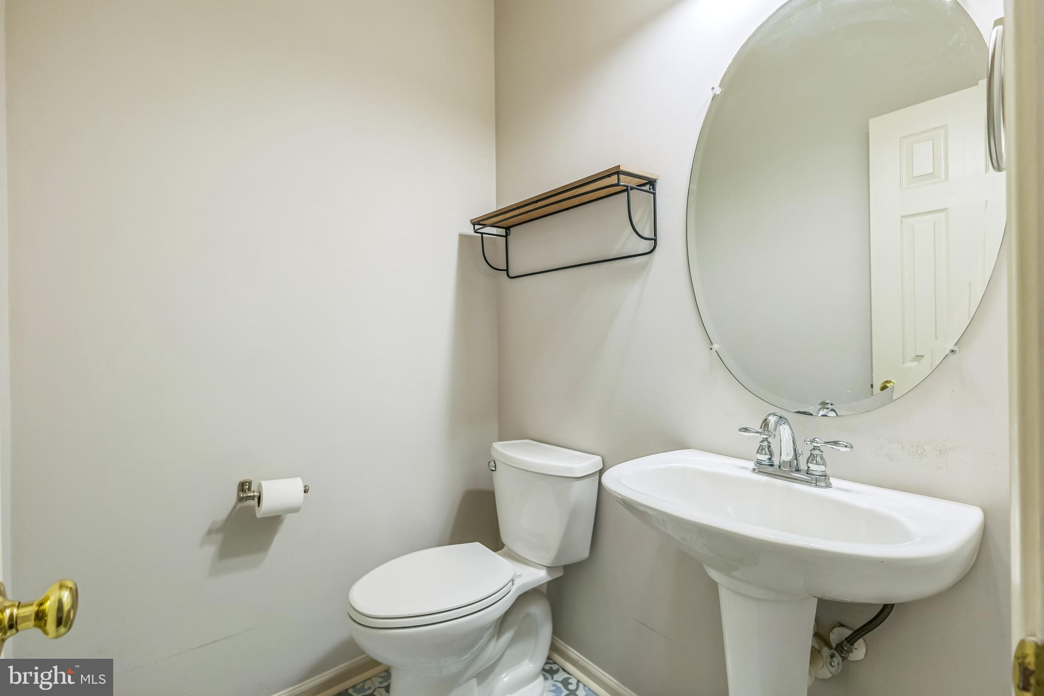 SUMMERFIELD AT RIVER HILL - Residential Lease