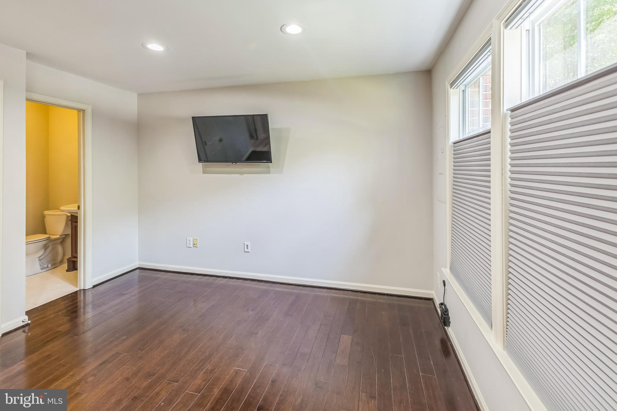 SUMMERFIELD AT RIVER HILL - Residential Lease