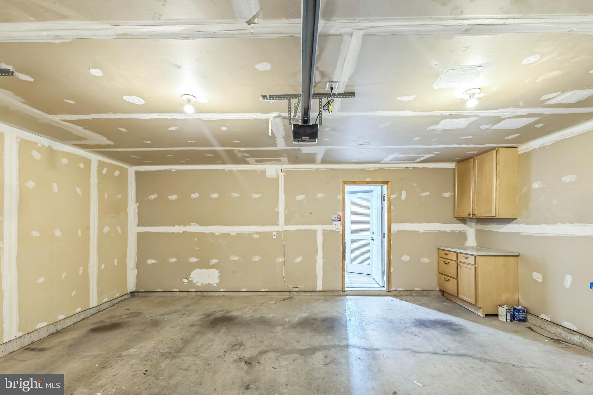 SUMMERFIELD AT RIVER HILL - Residential Lease